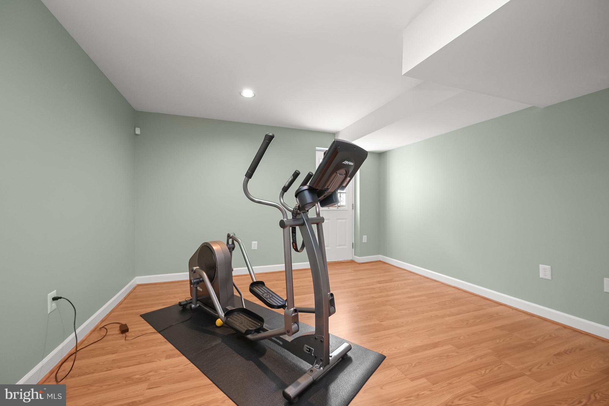 ASHTON MEADOWS - Residential