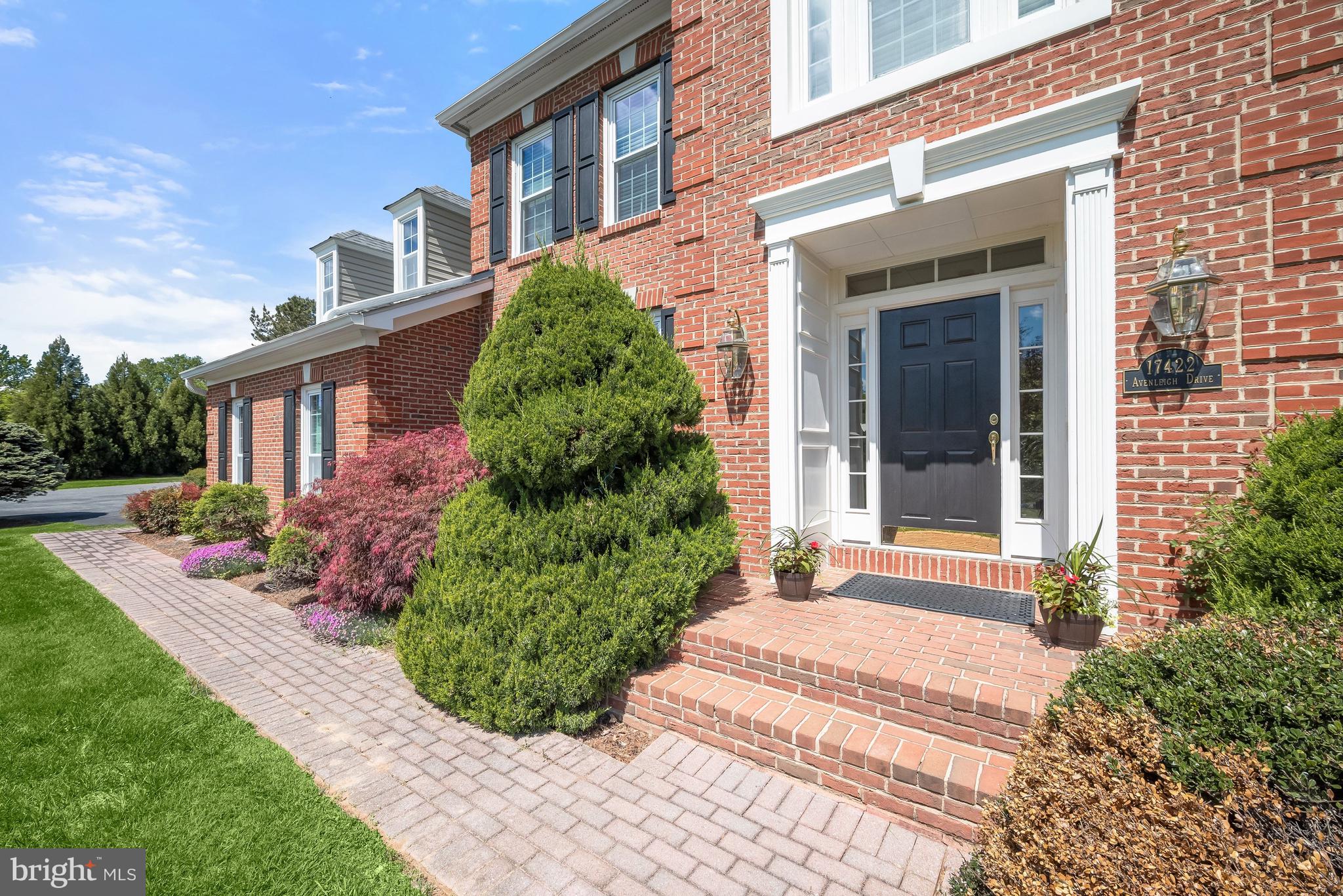 ASHTON MEADOWS - Residential