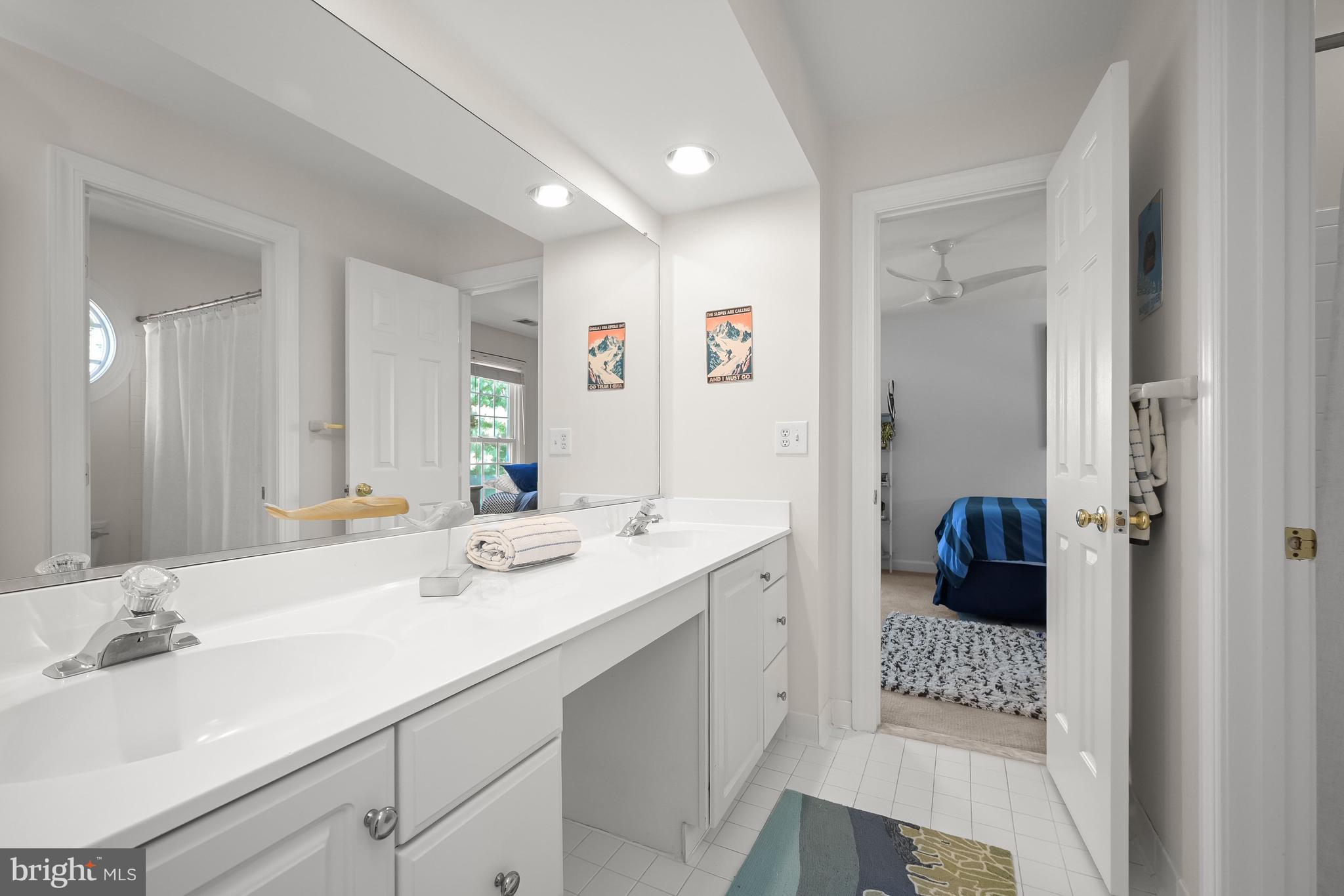 ASHTON MEADOWS - Residential