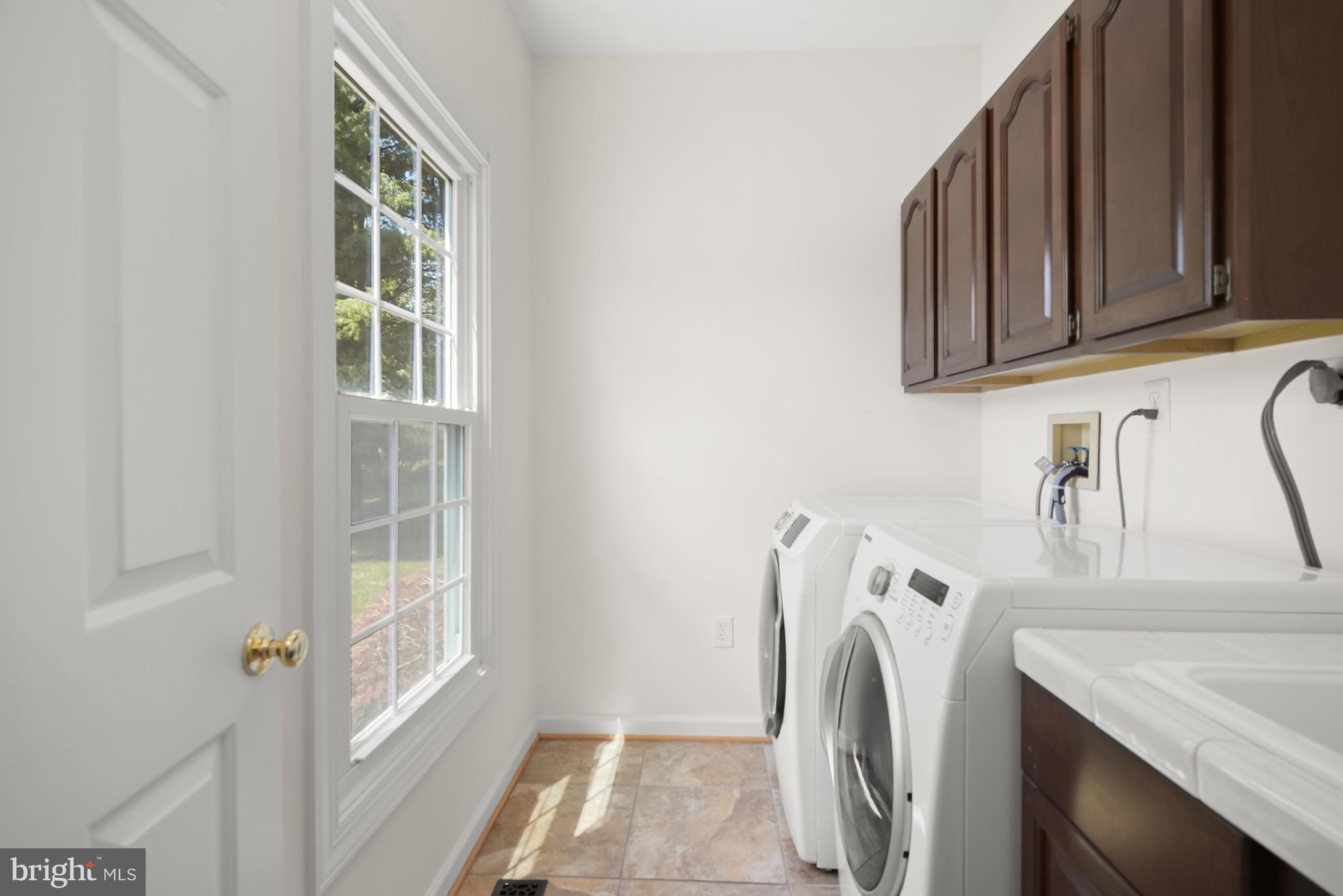 ASHTON MEADOWS - Residential