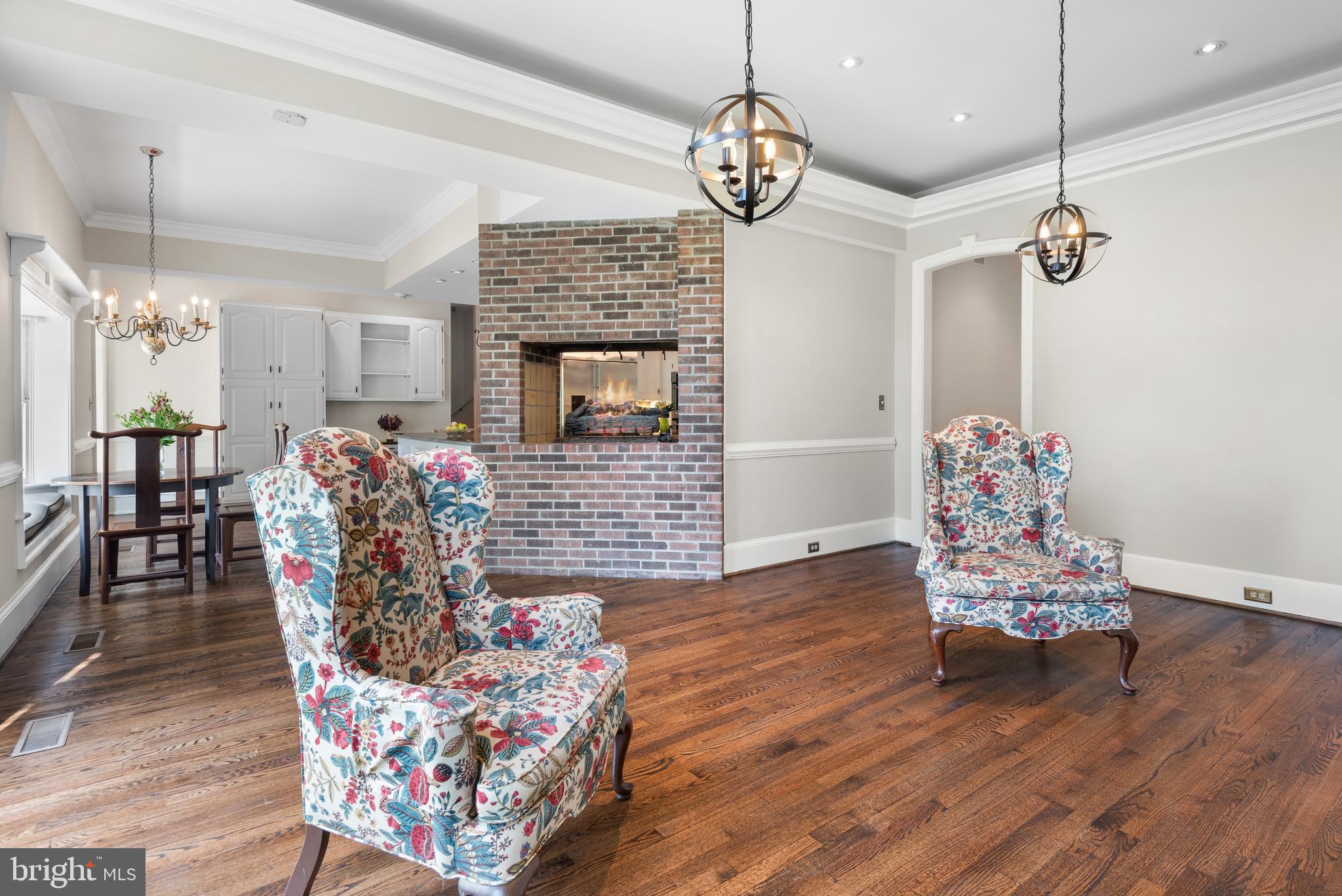 FARMINGTON - Residential