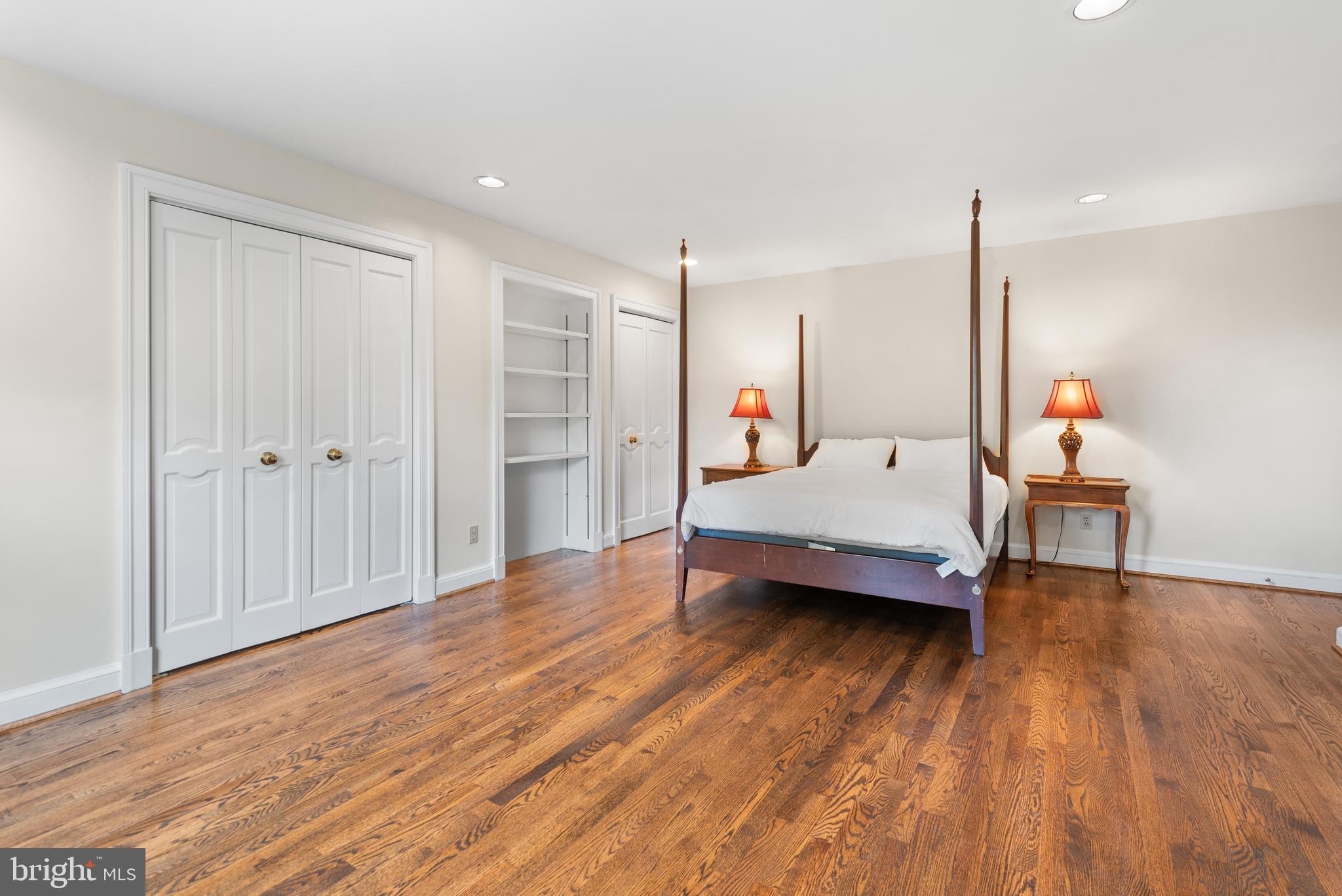 FARMINGTON - Residential