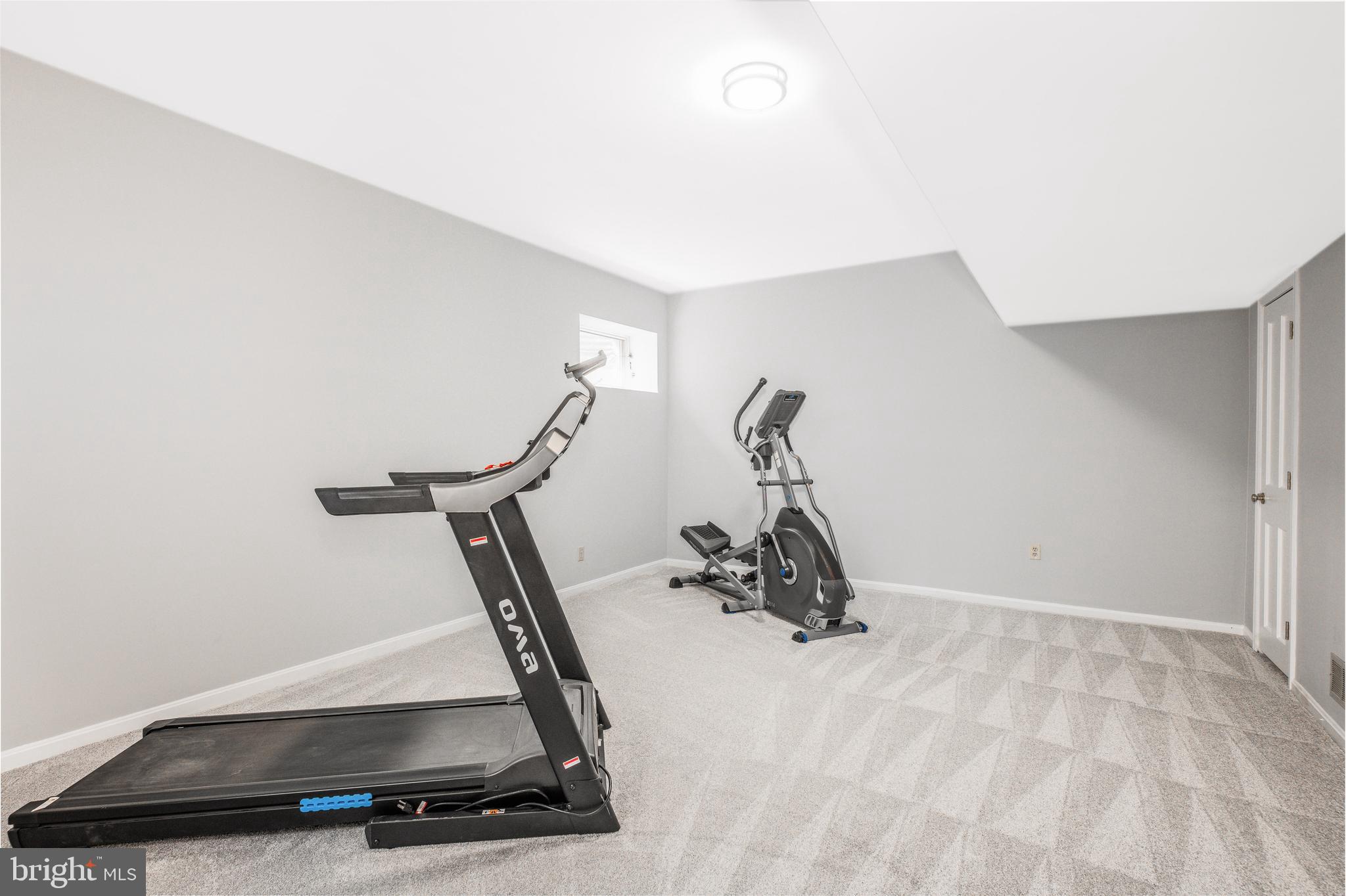 FARMINGTON - Residential