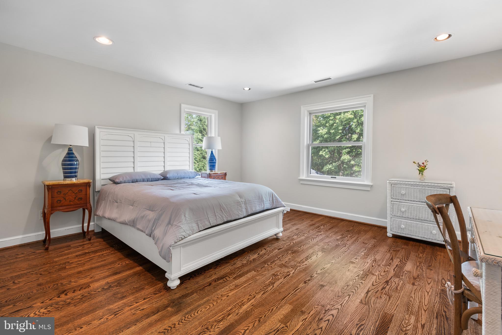 FARMINGTON - Residential