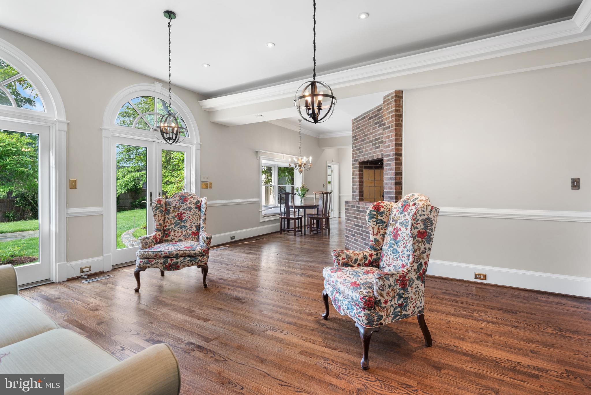 FARMINGTON - Residential