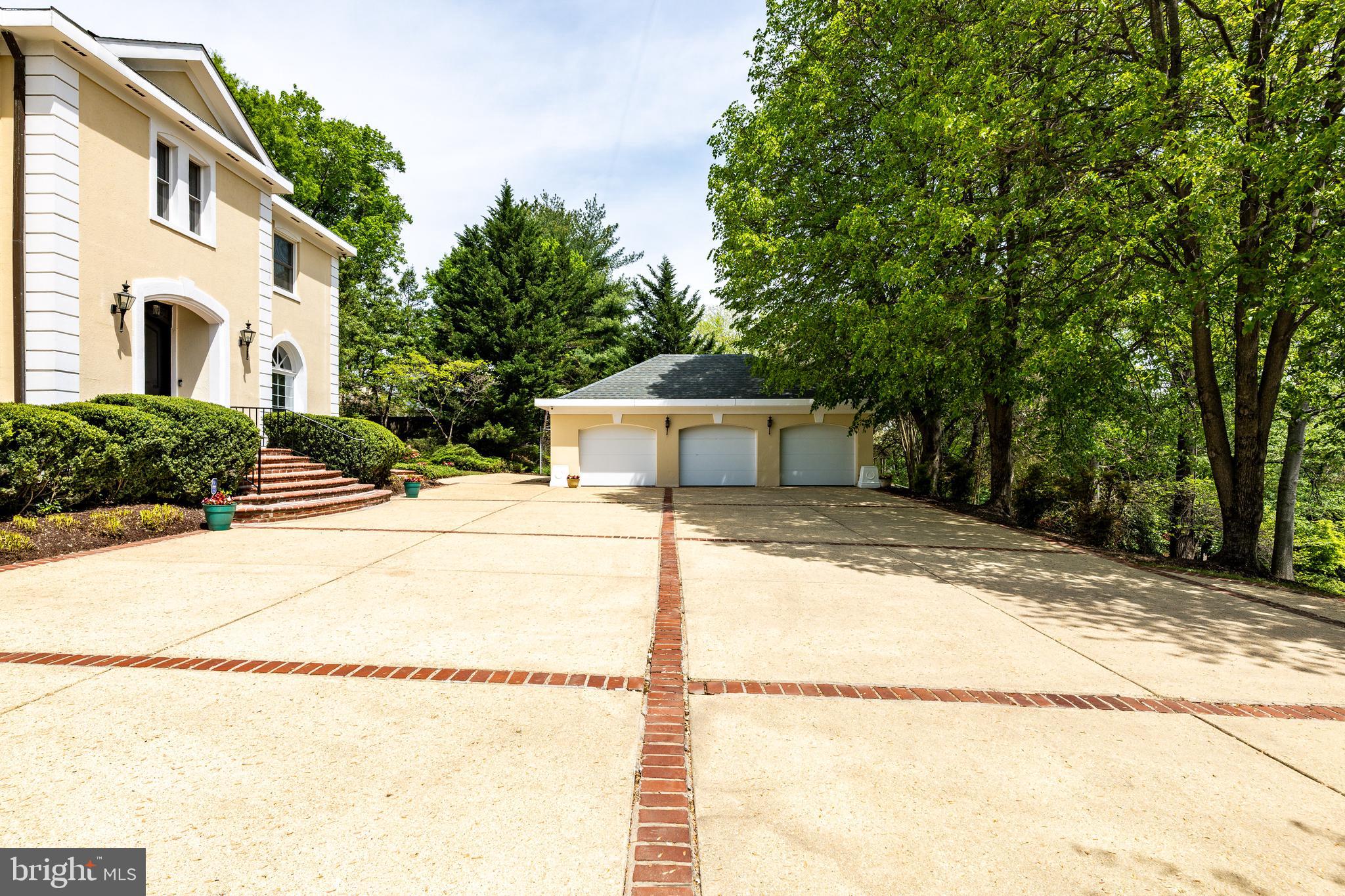 FARMINGTON - Residential