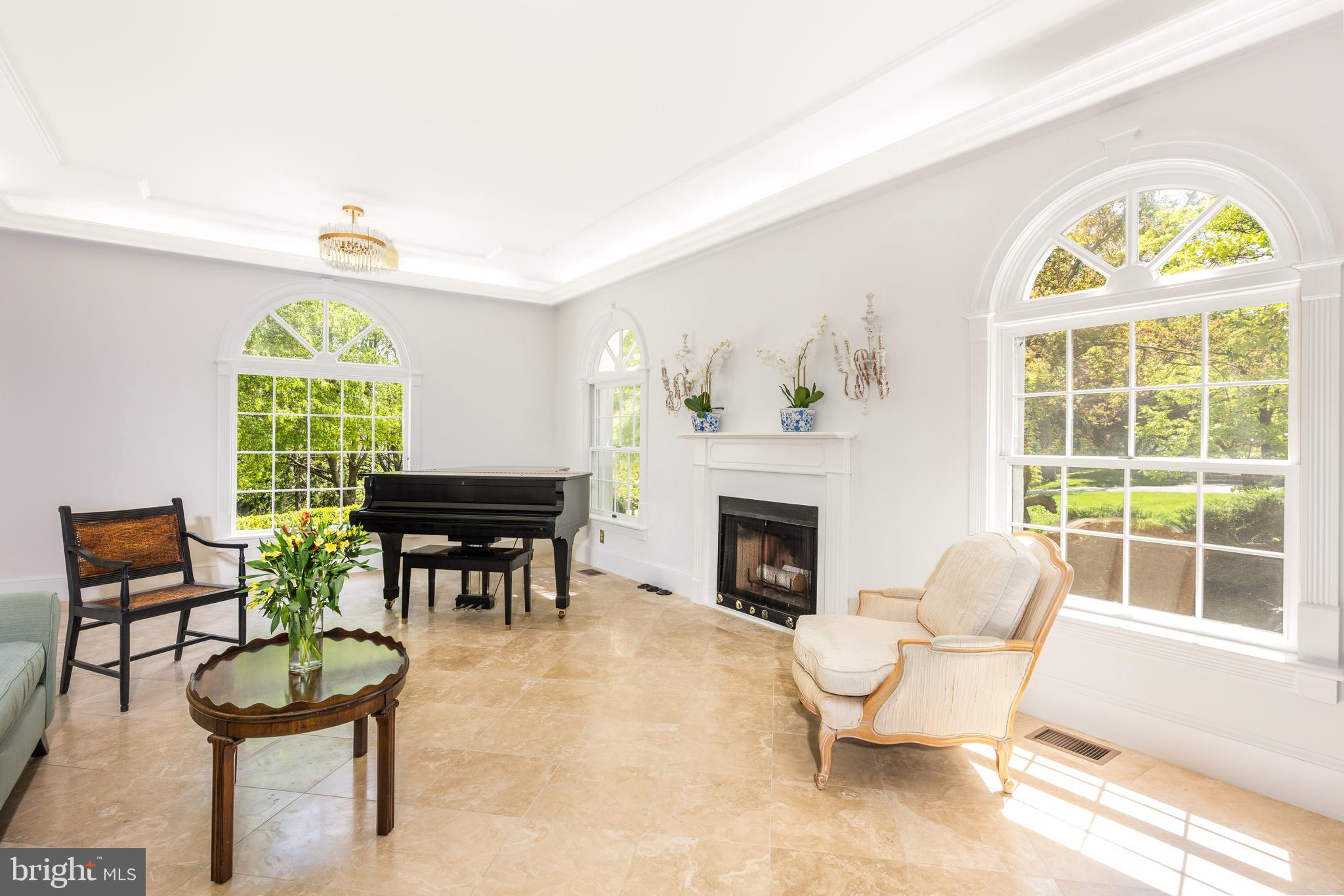 FARMINGTON - Residential