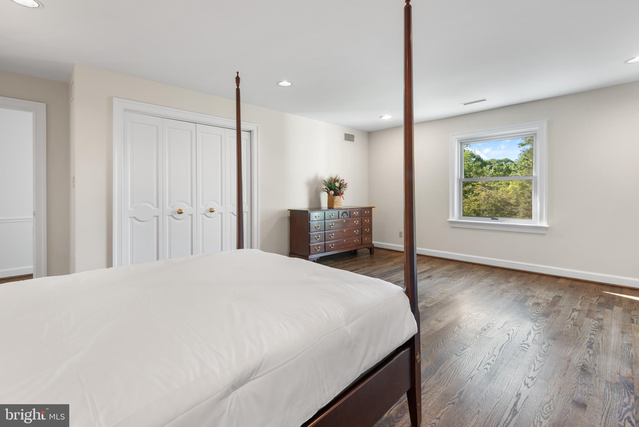 FARMINGTON - Residential