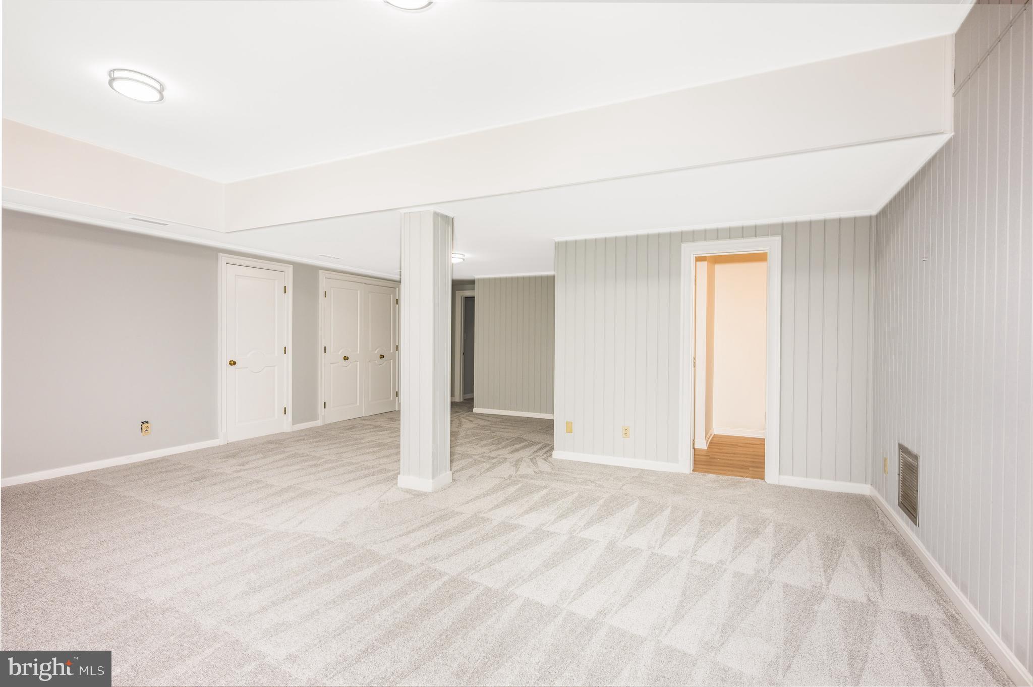 FARMINGTON - Residential