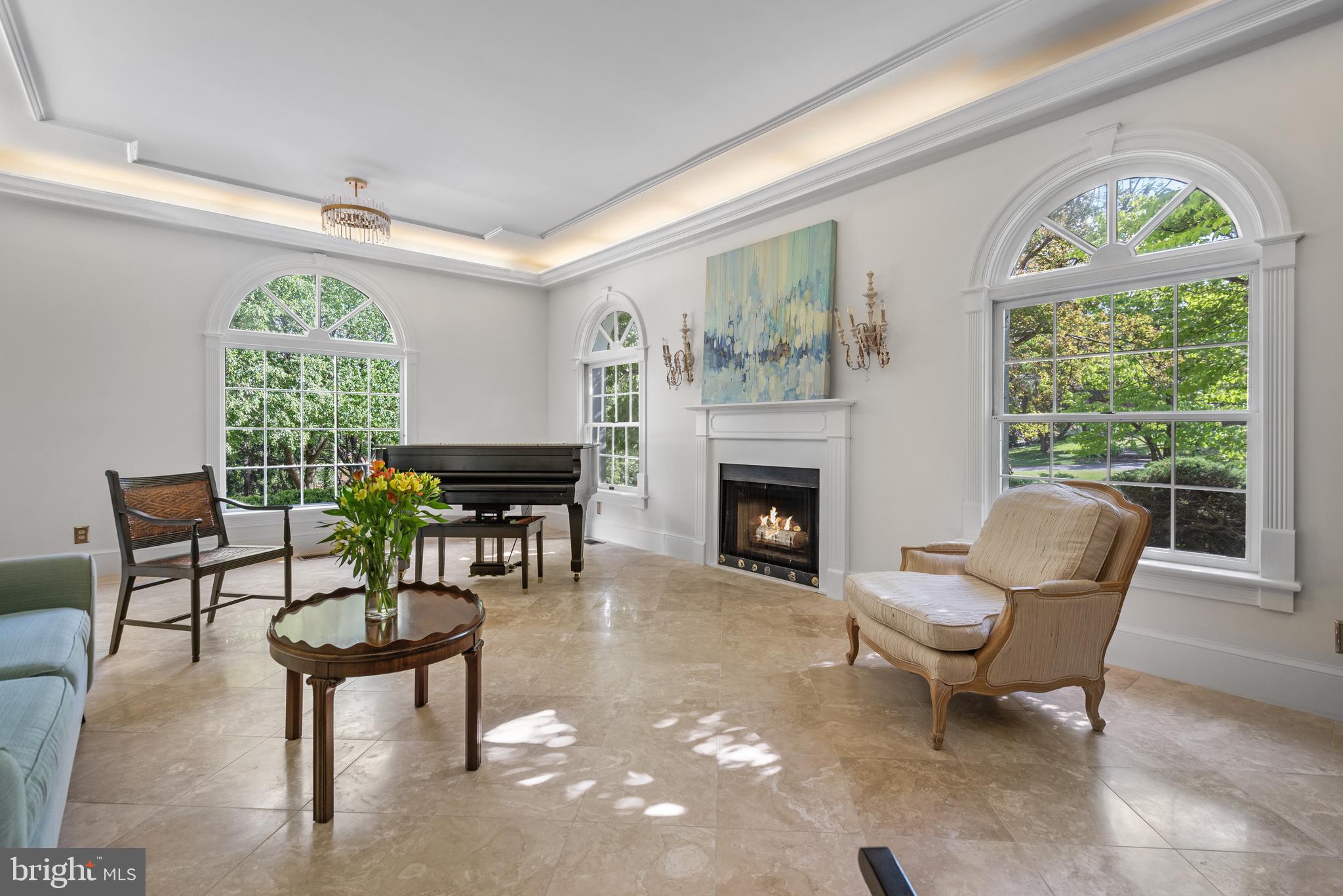 FARMINGTON - Residential