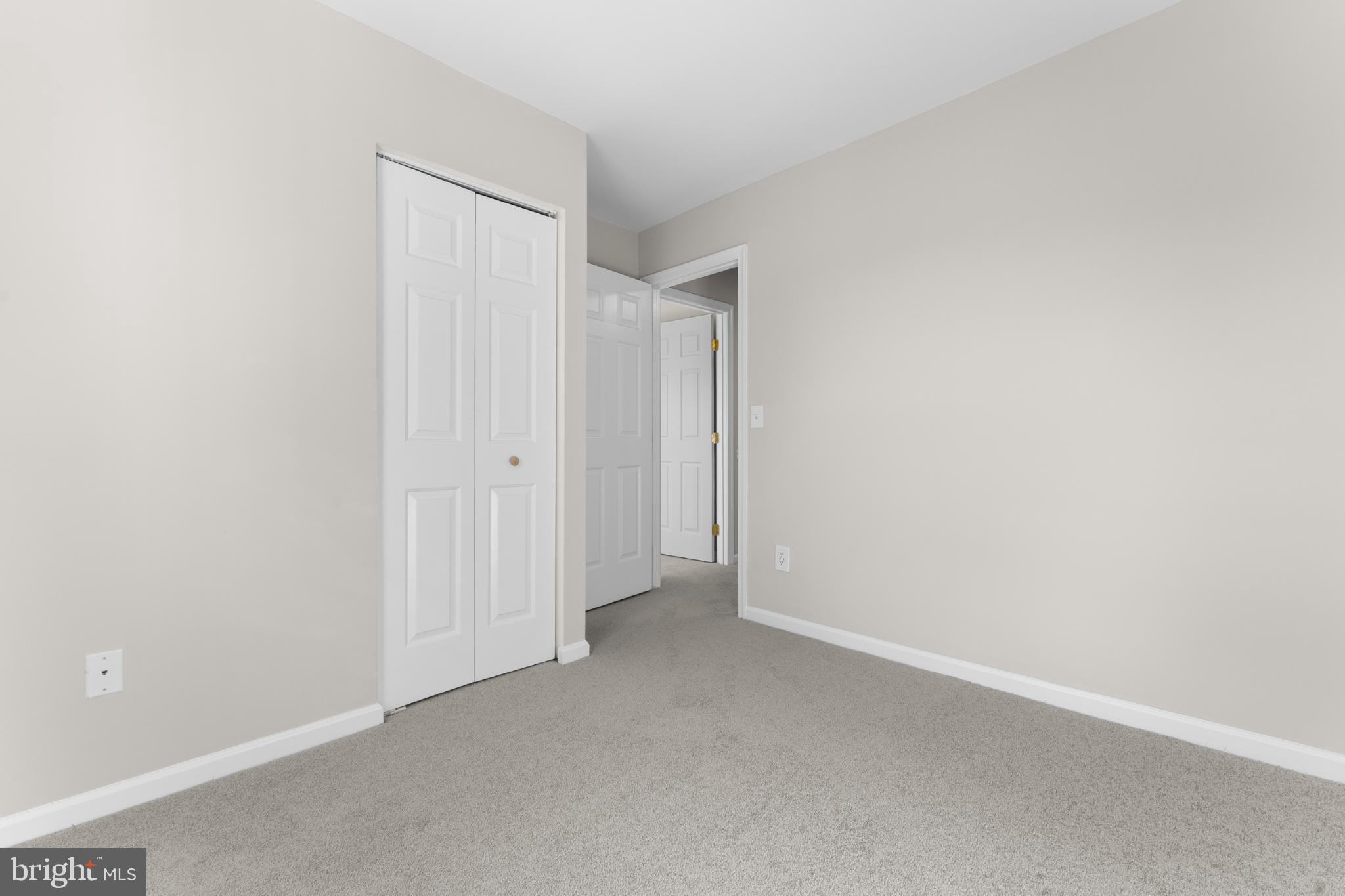 WELLINGTON/CLOVERHILL - Residential