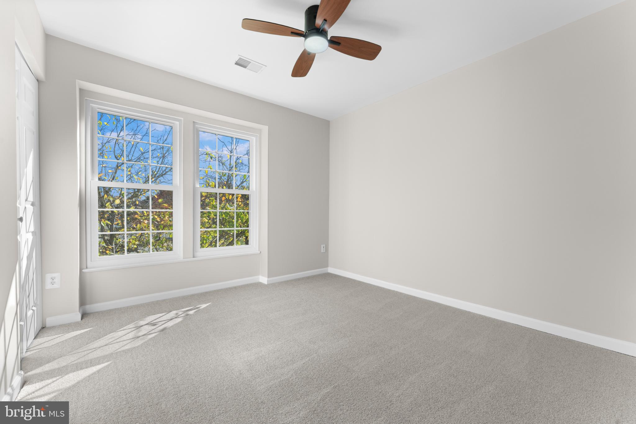 WELLINGTON/CLOVERHILL - Residential