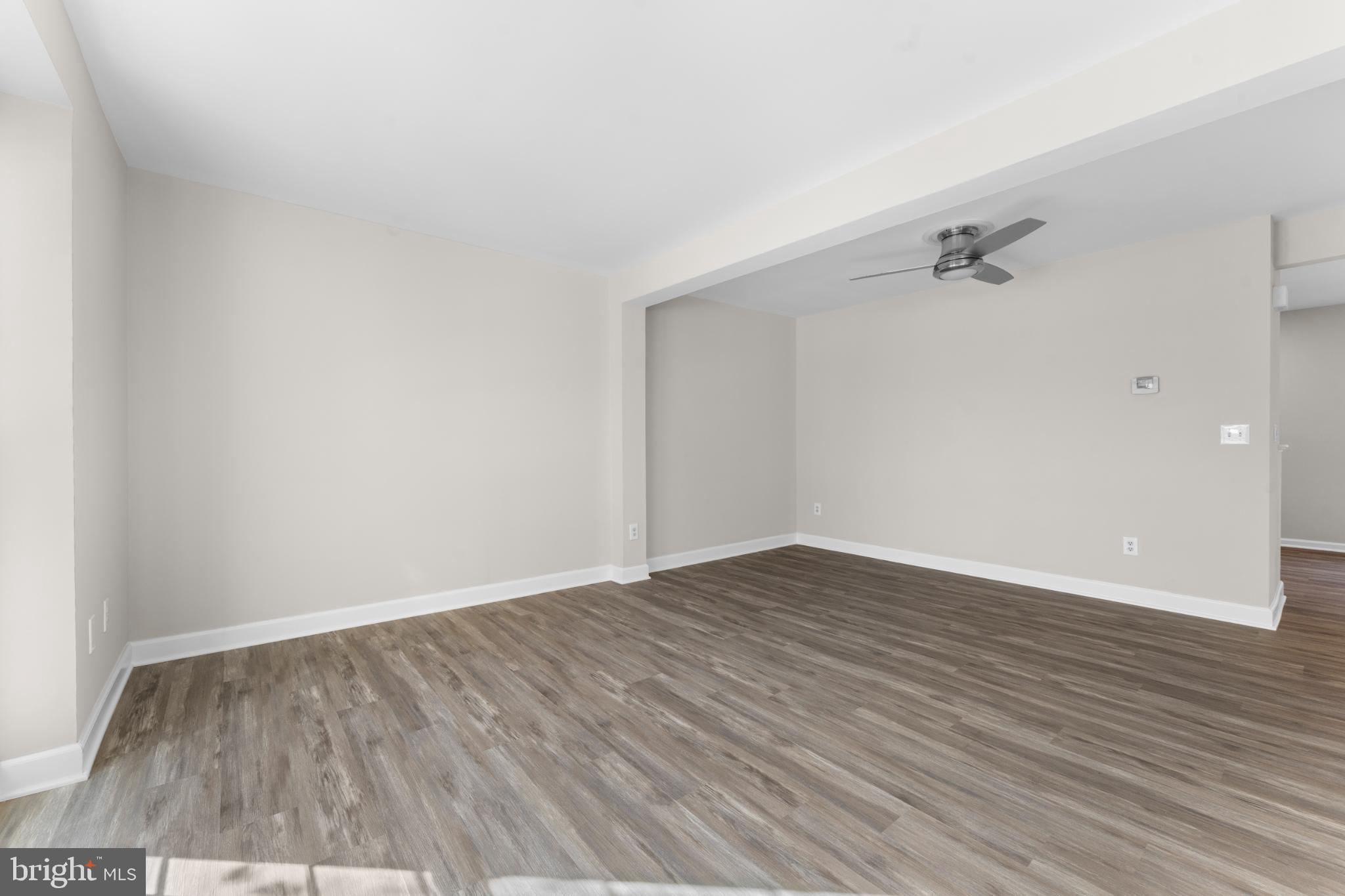 WELLINGTON/CLOVERHILL - Residential