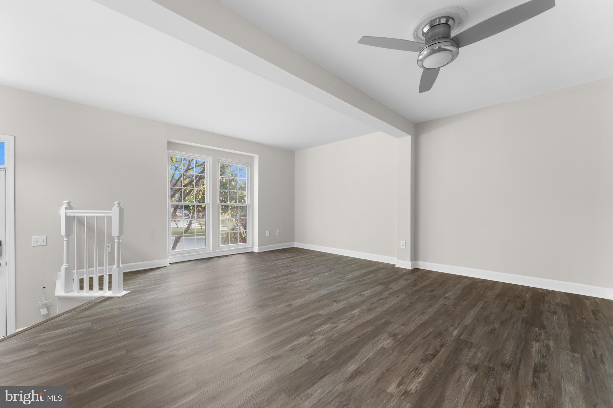 WELLINGTON/CLOVERHILL - Residential