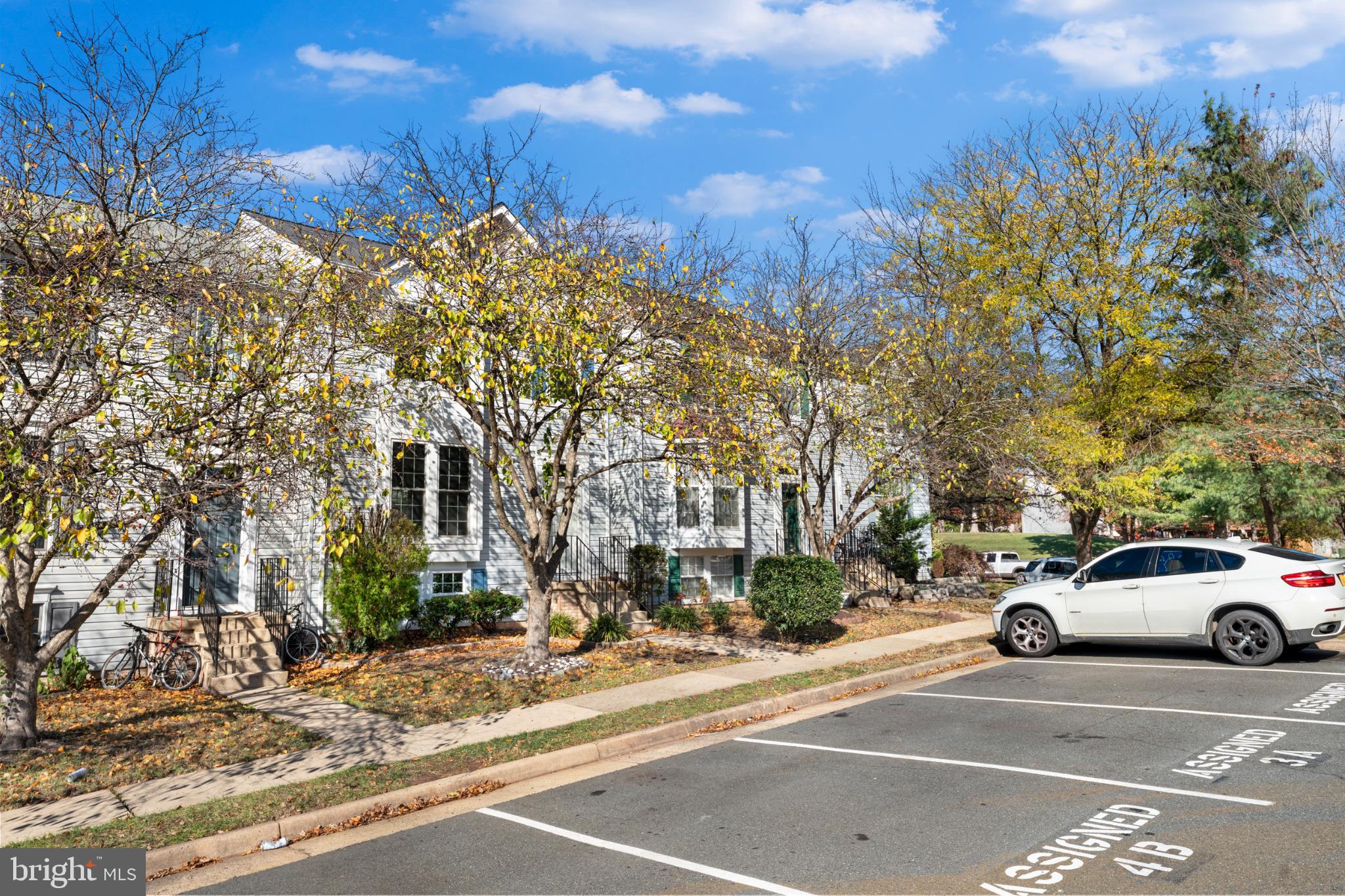 WELLINGTON/CLOVERHILL - Residential