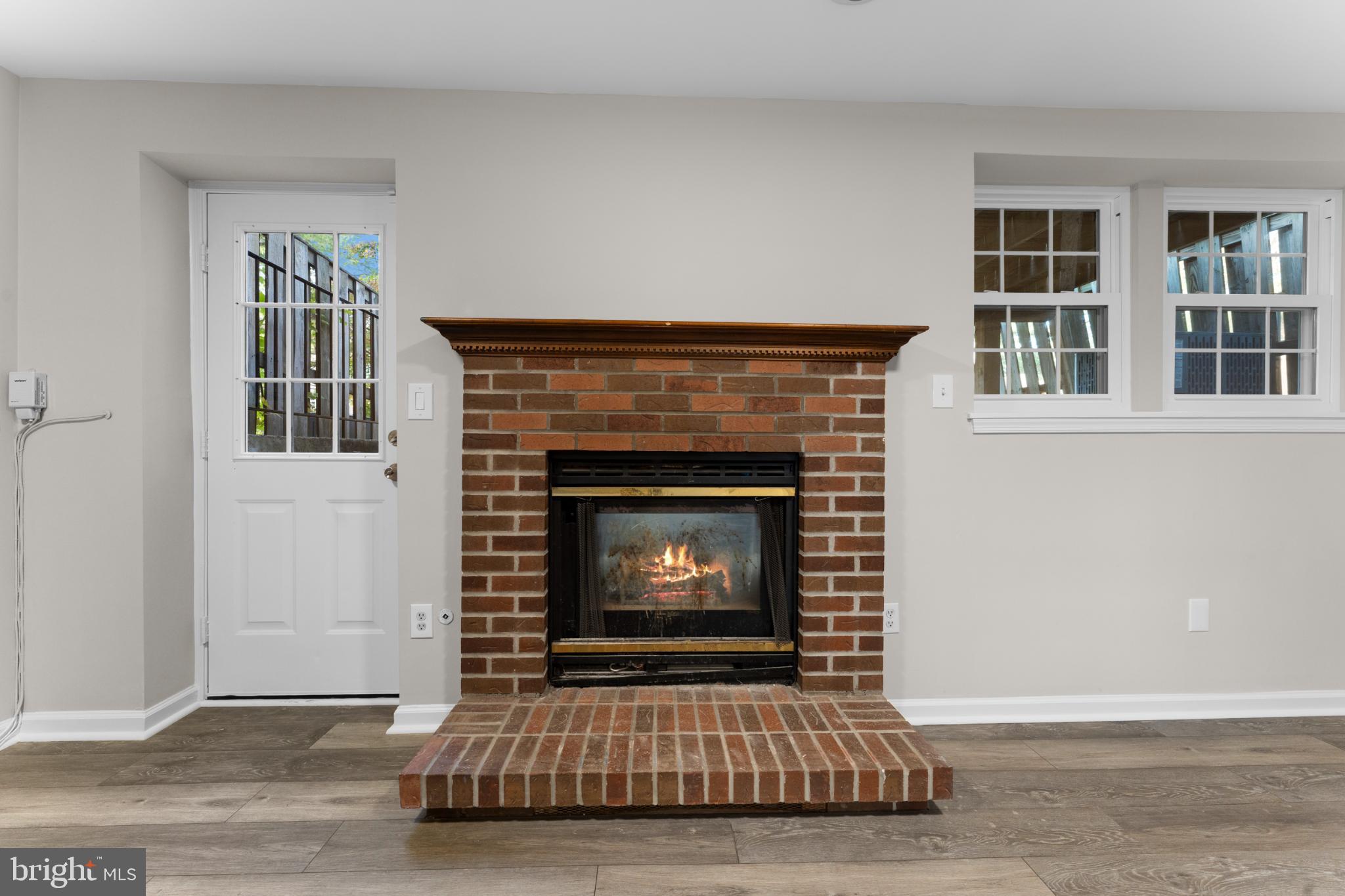 WELLINGTON/CLOVERHILL - Residential