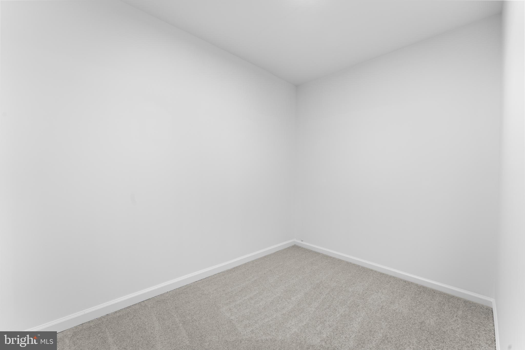 WELLINGTON/CLOVERHILL - Residential