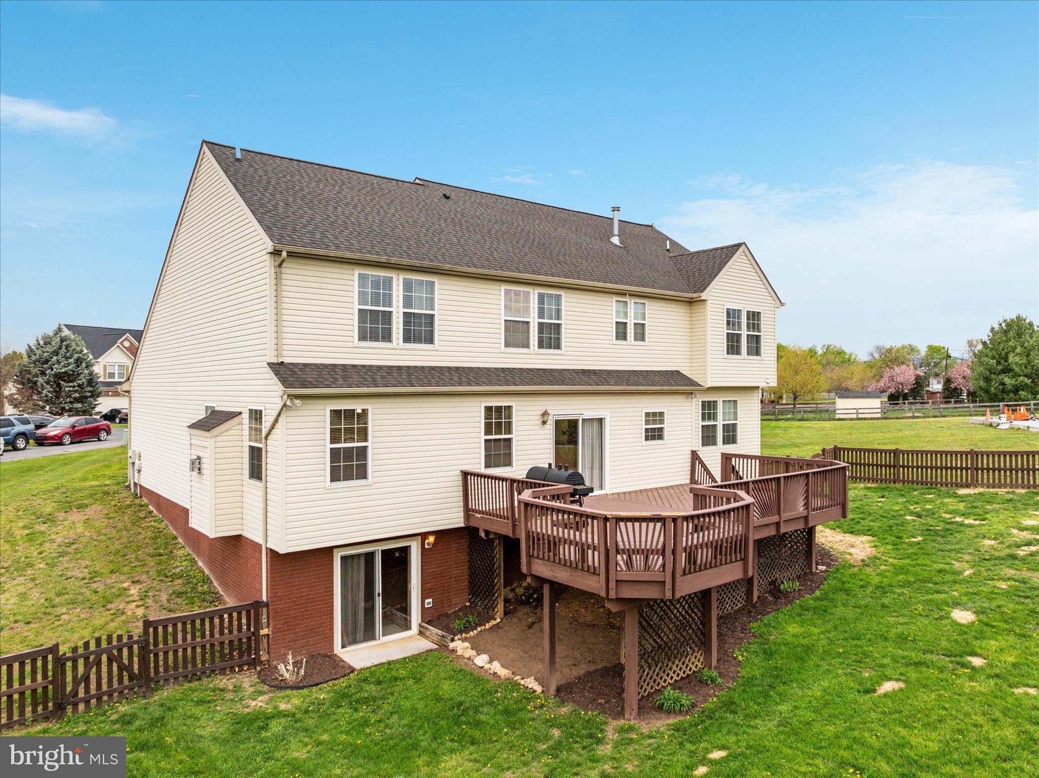 MCCAULEY CROSSING - Residential