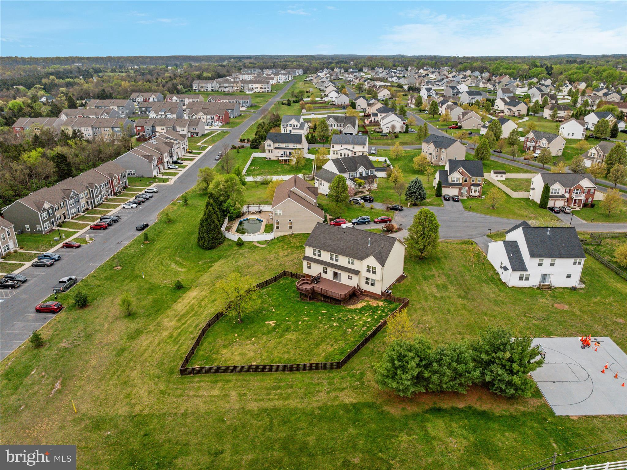 MCCAULEY CROSSING - Residential