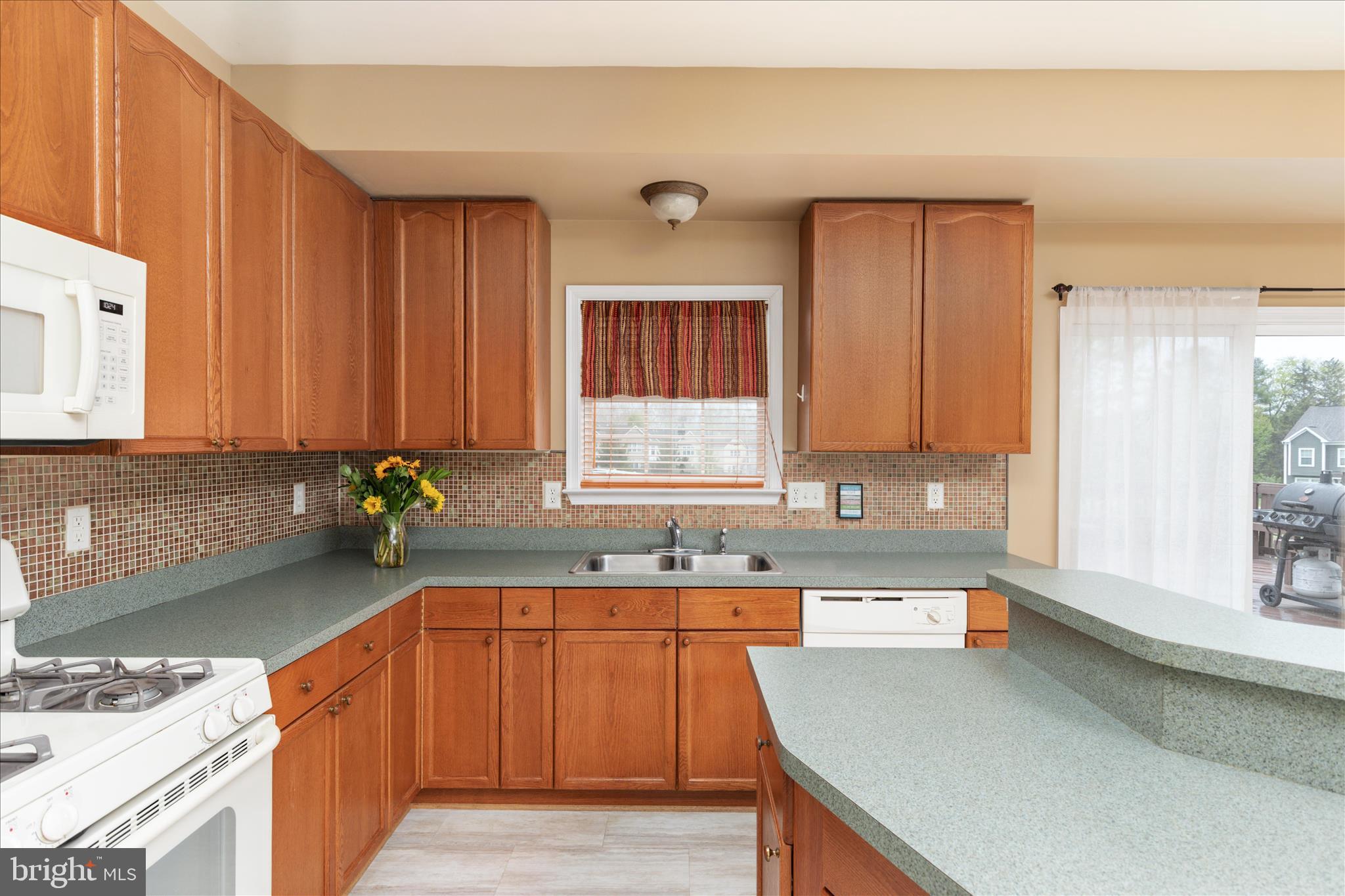 MCCAULEY CROSSING - Residential