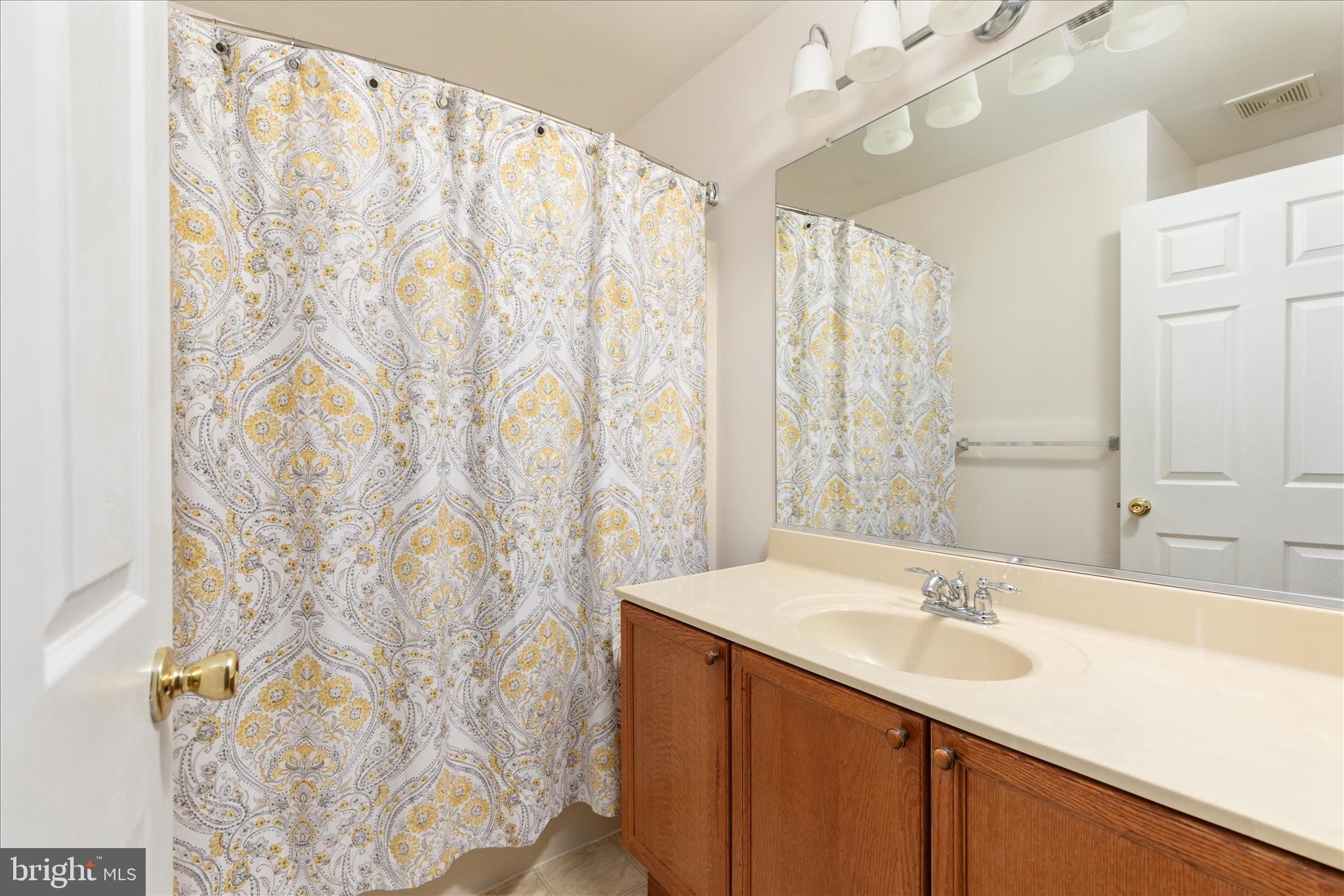 MCCAULEY CROSSING - Residential