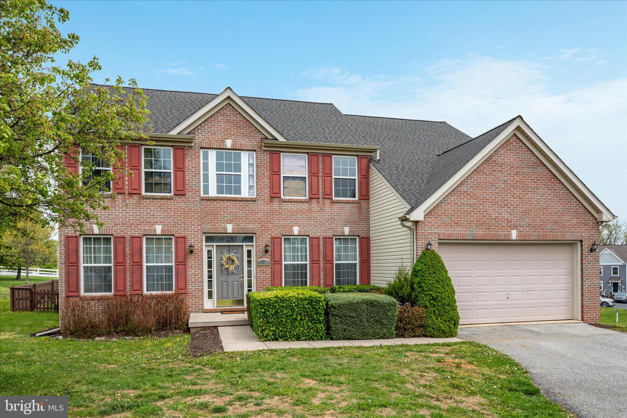 MCCAULEY CROSSING - Residential