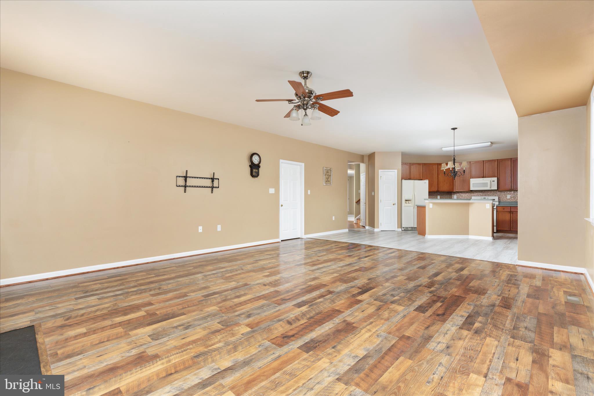 MCCAULEY CROSSING - Residential