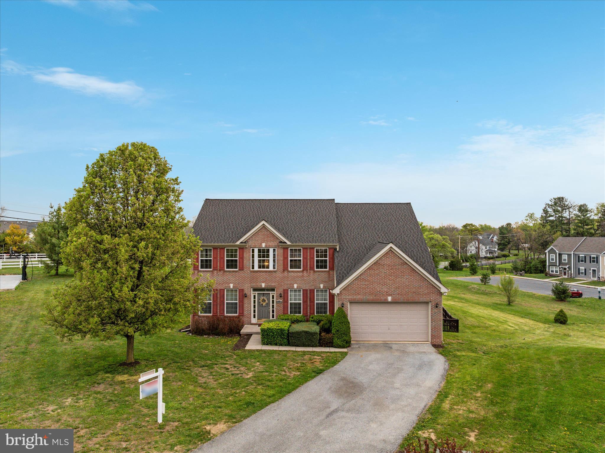 MCCAULEY CROSSING - Residential