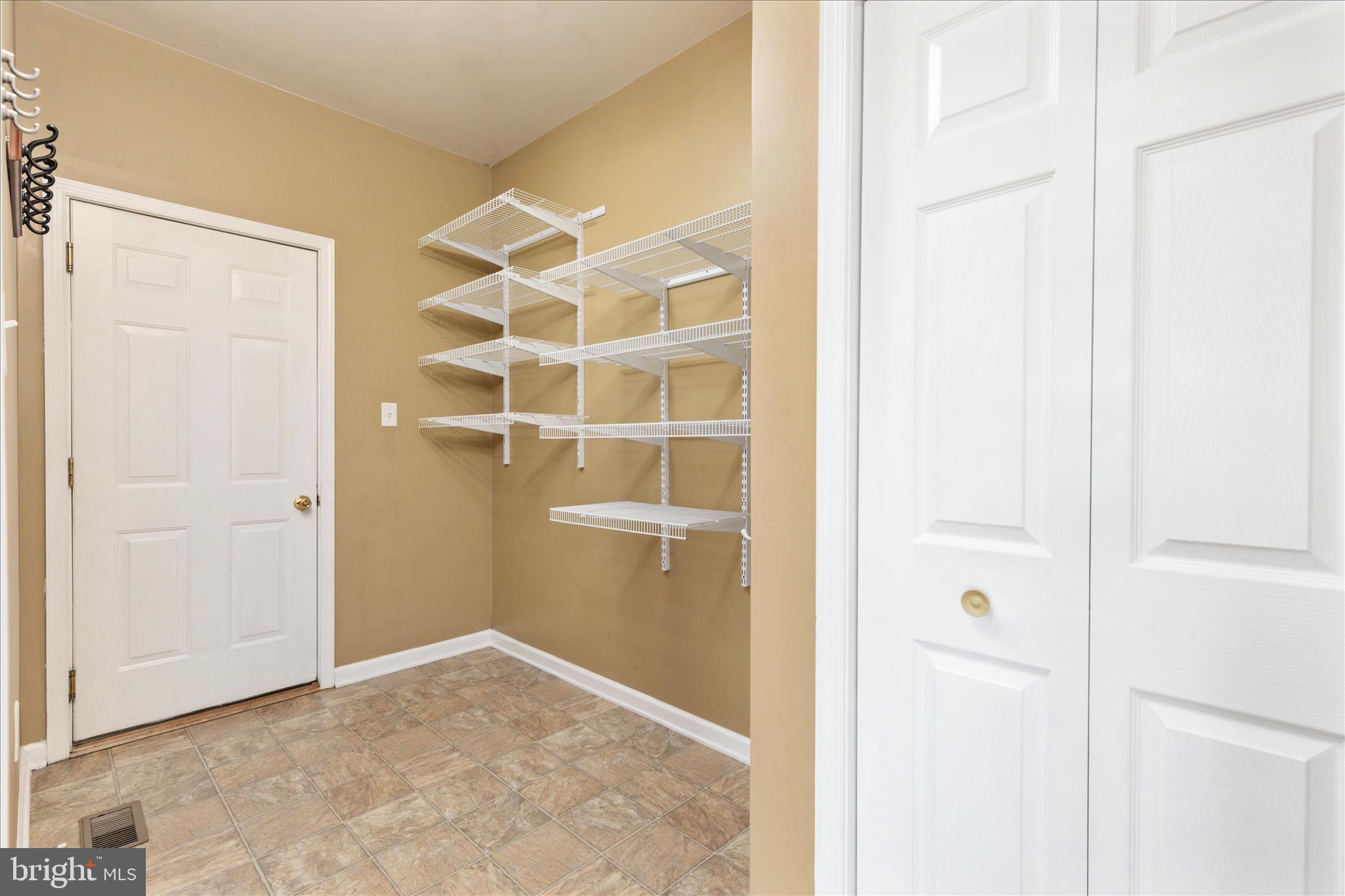 MCCAULEY CROSSING - Residential