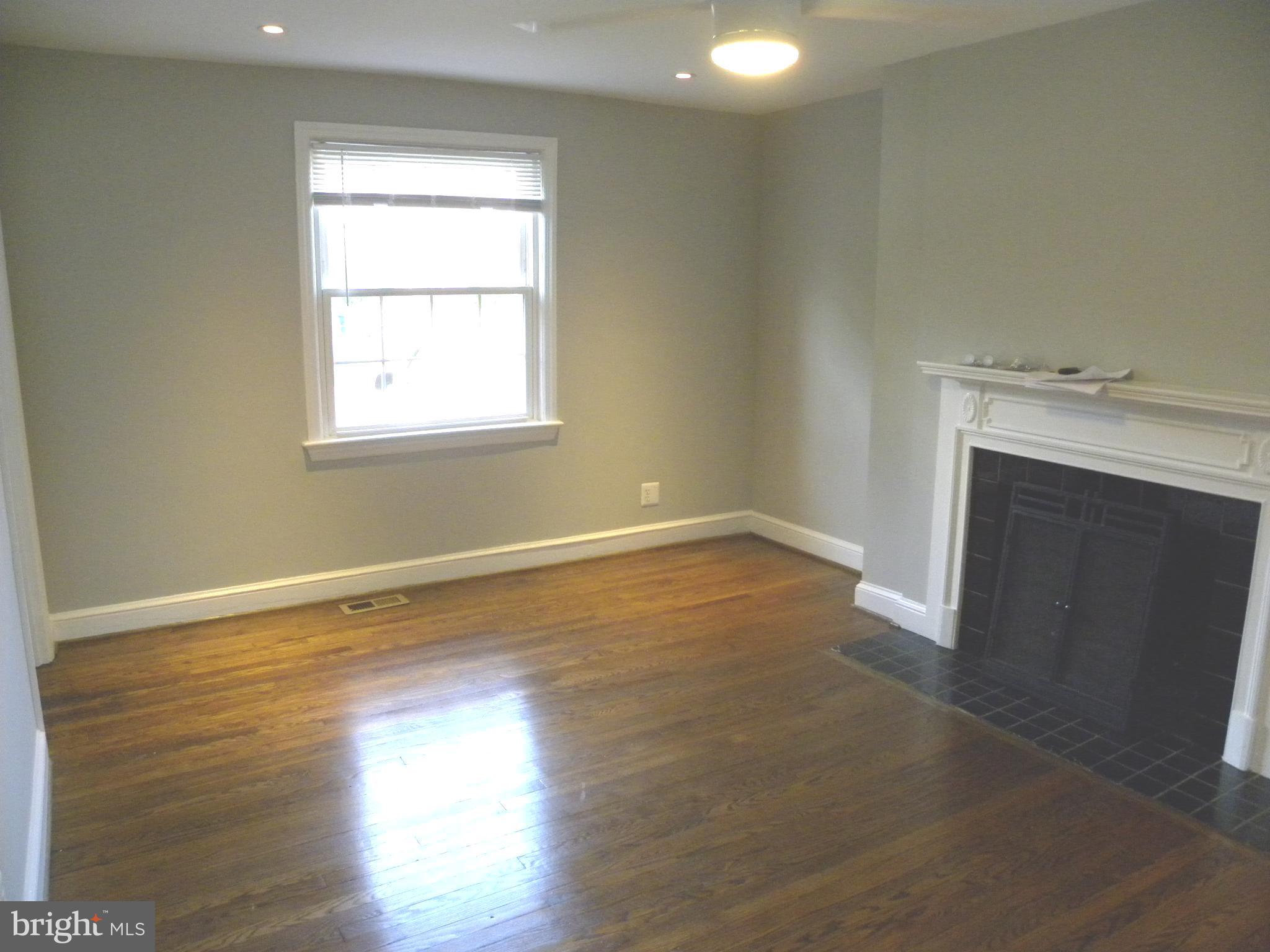 ROSEMONT - Residential Lease