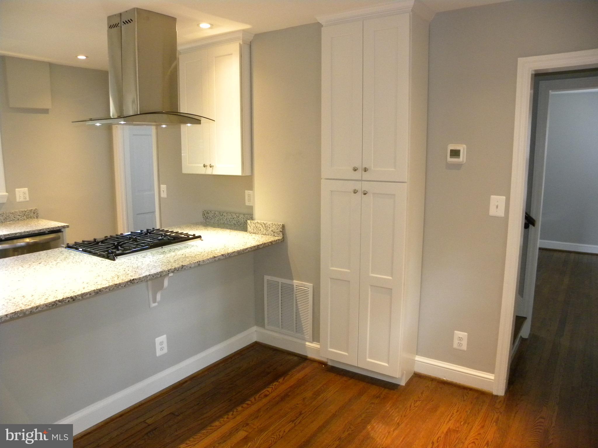 ROSEMONT - Residential Lease