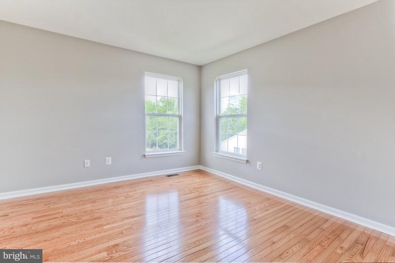 AUTUMN RIDGE - Residential