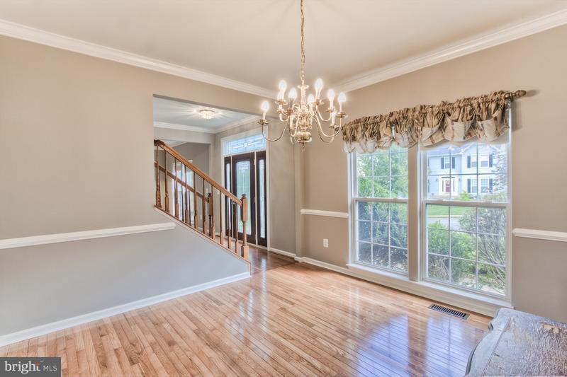 AUTUMN RIDGE - Residential