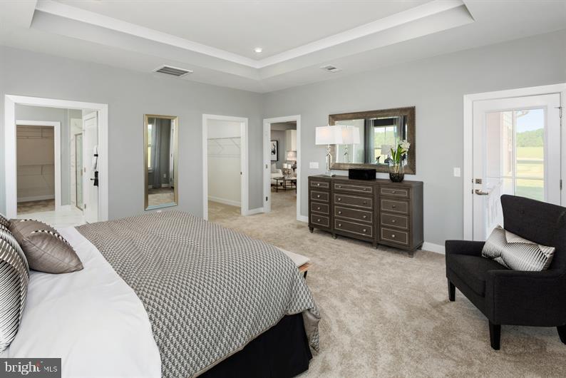 TWO RIVERS - Residential