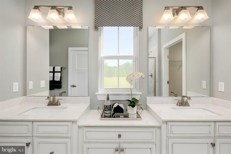 TWO RIVERS - Residential