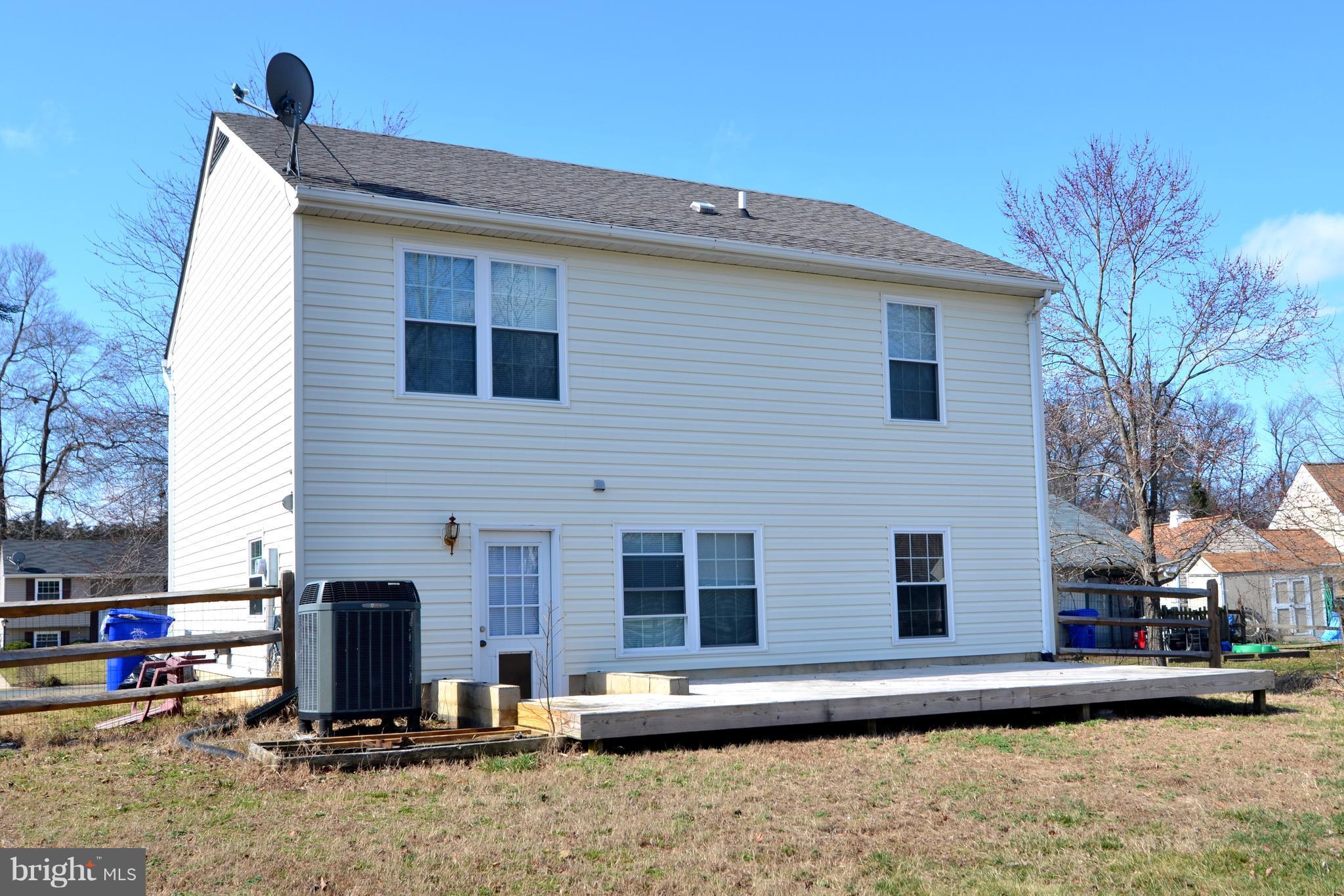 ST CHARLES SUB - WAKEFIELD - Residential Lease