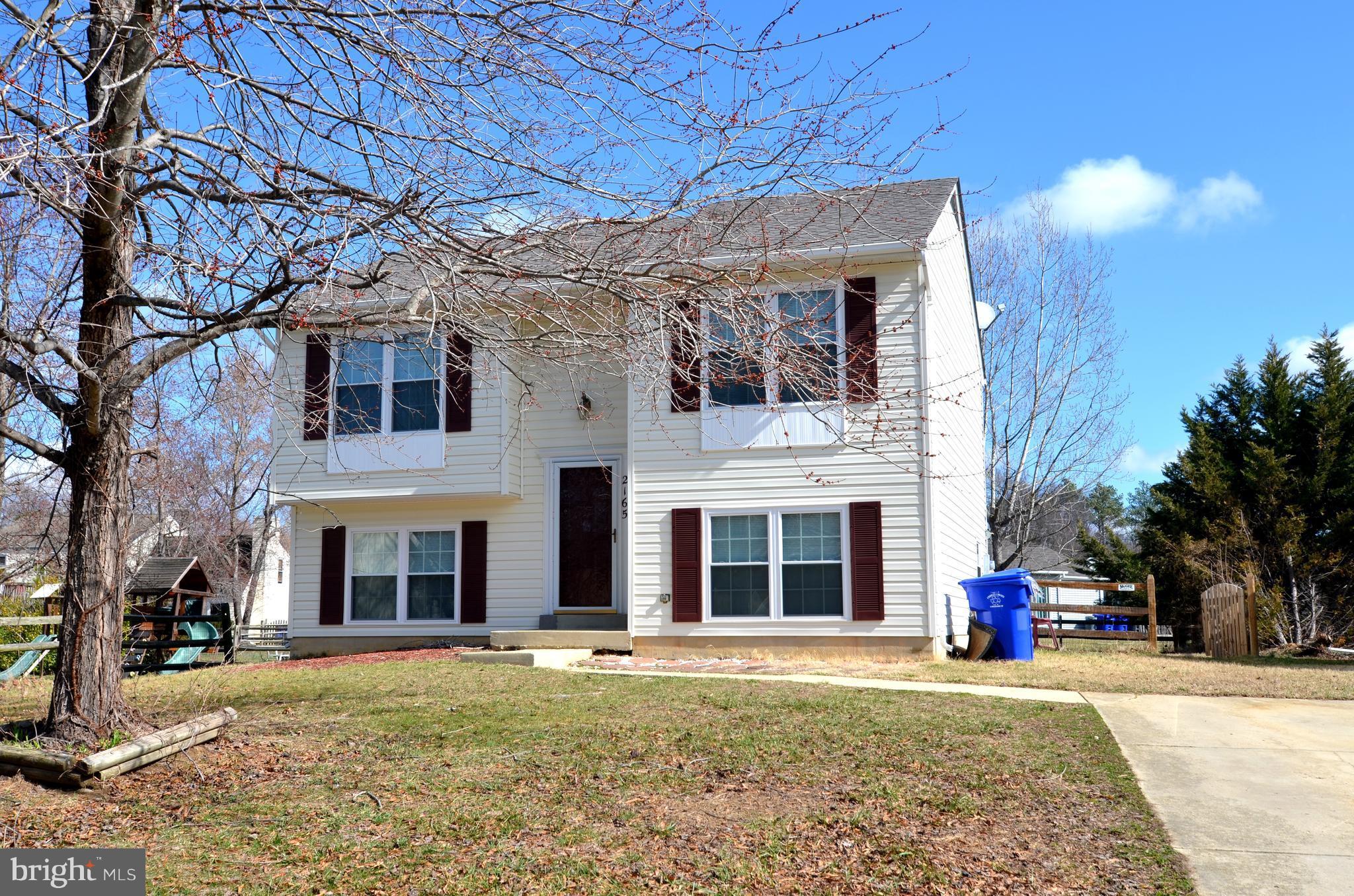 ST CHARLES SUB - WAKEFIELD - Residential Lease