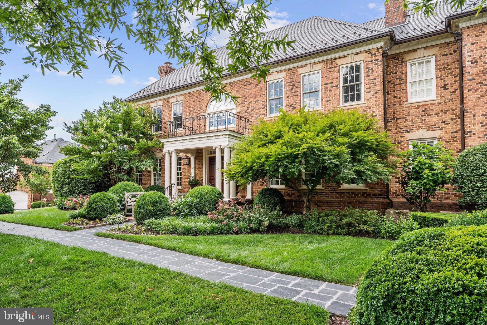 MERRYHILL - Residential