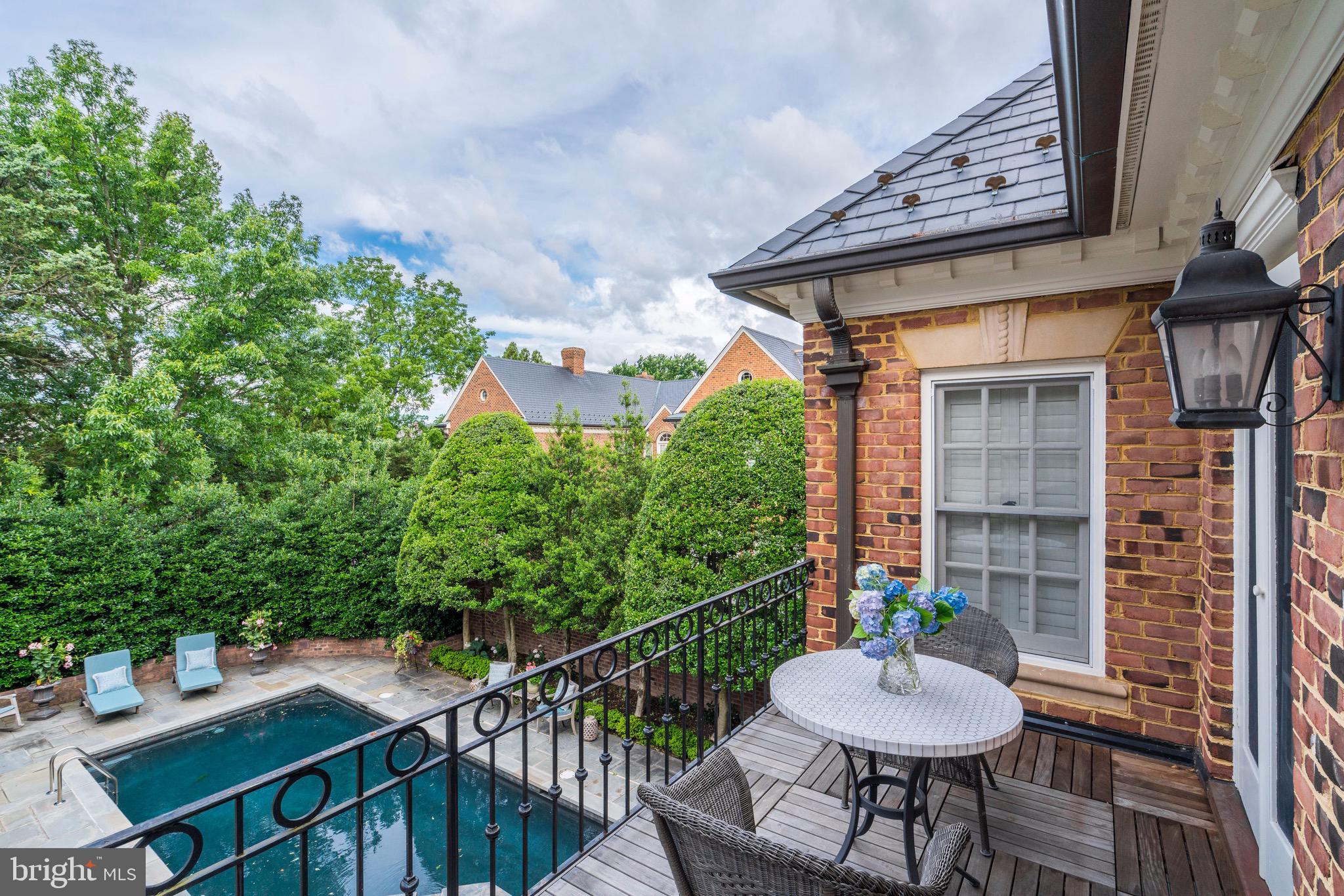 MERRYHILL - Residential