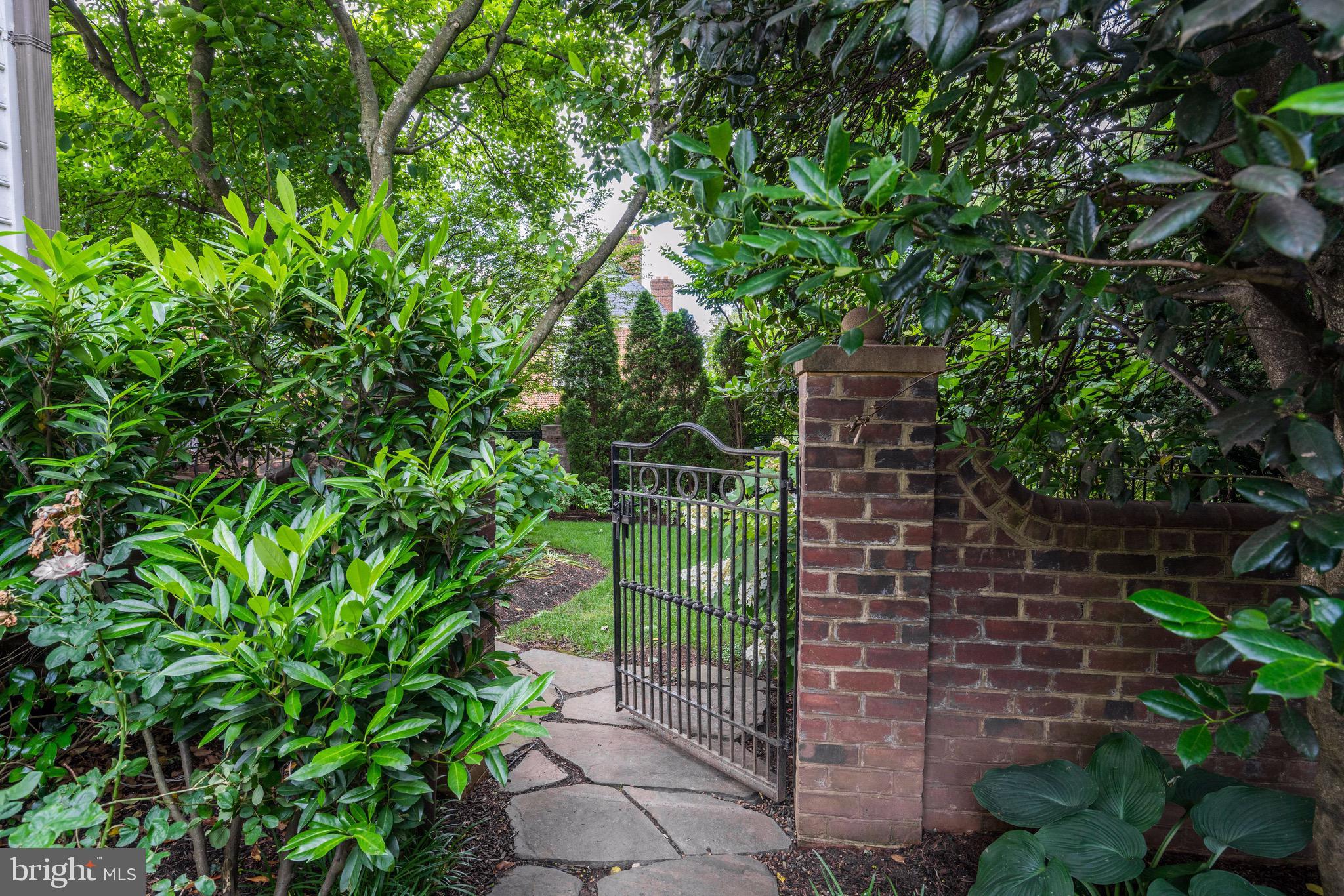 MERRYHILL - Residential