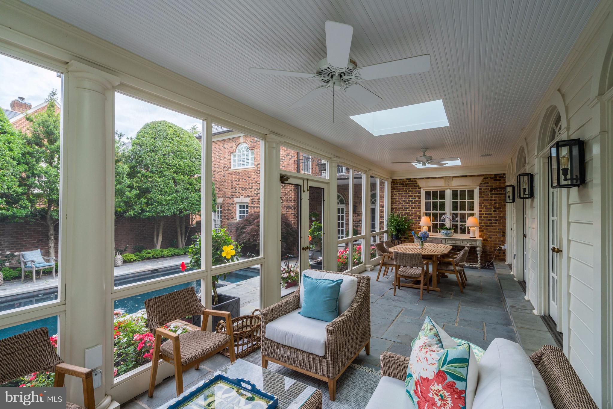 MERRYHILL - Residential