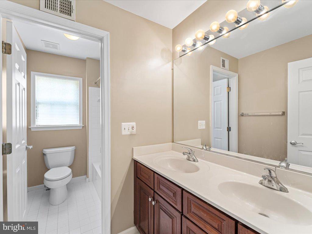 POWELLS LANDING - Residential