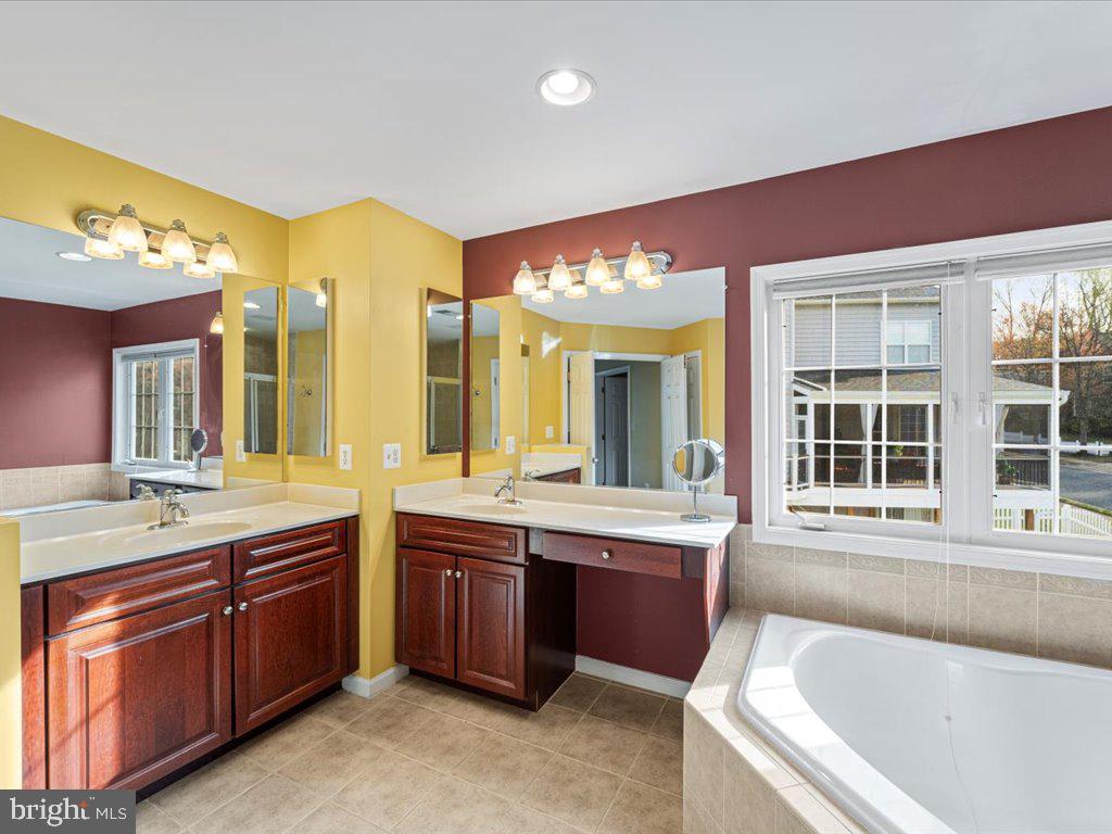 POWELLS LANDING - Residential