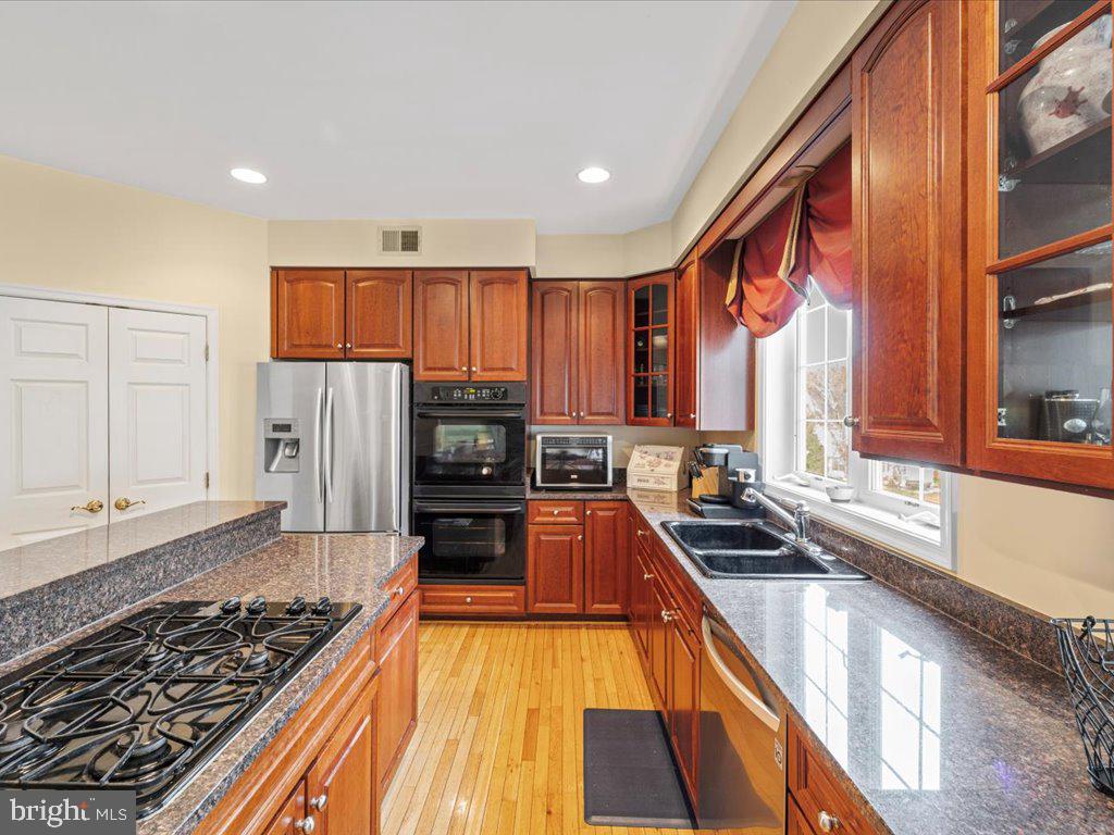 POWELLS LANDING - Residential