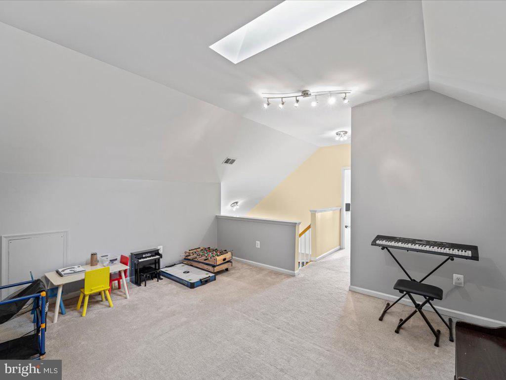 POWELLS LANDING - Residential