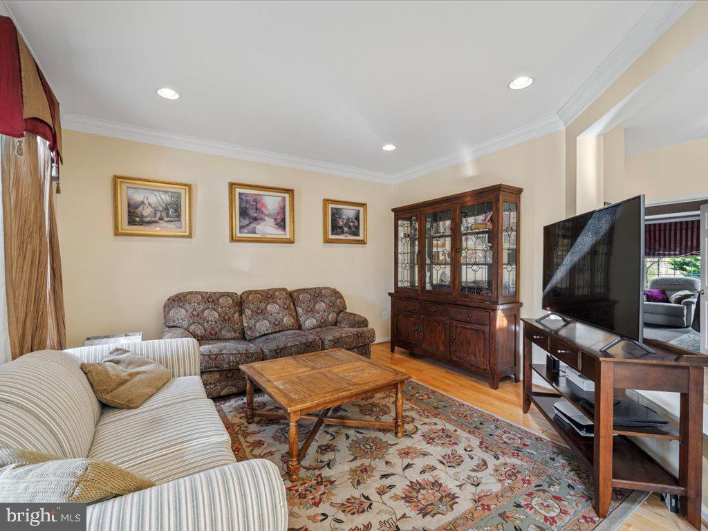 POWELLS LANDING - Residential