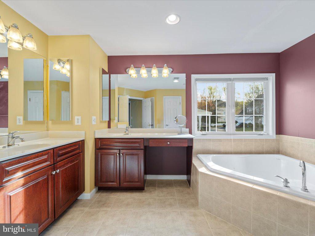 POWELLS LANDING - Residential