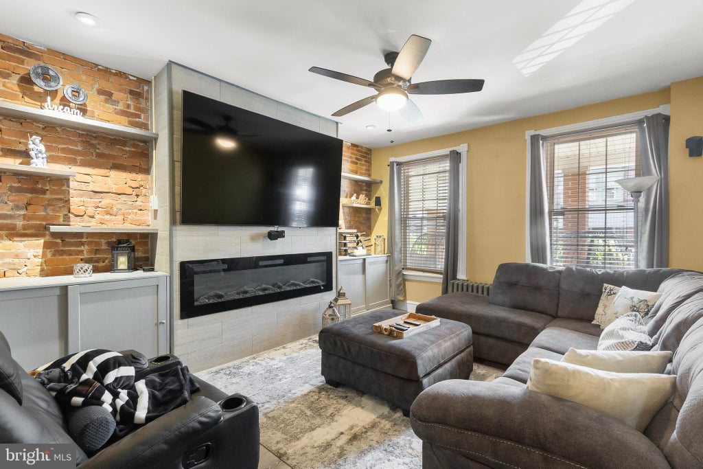 Photo of 524 N Clayton Street, WILMINGTON, DE 19805 (MLS # DENC2104150)