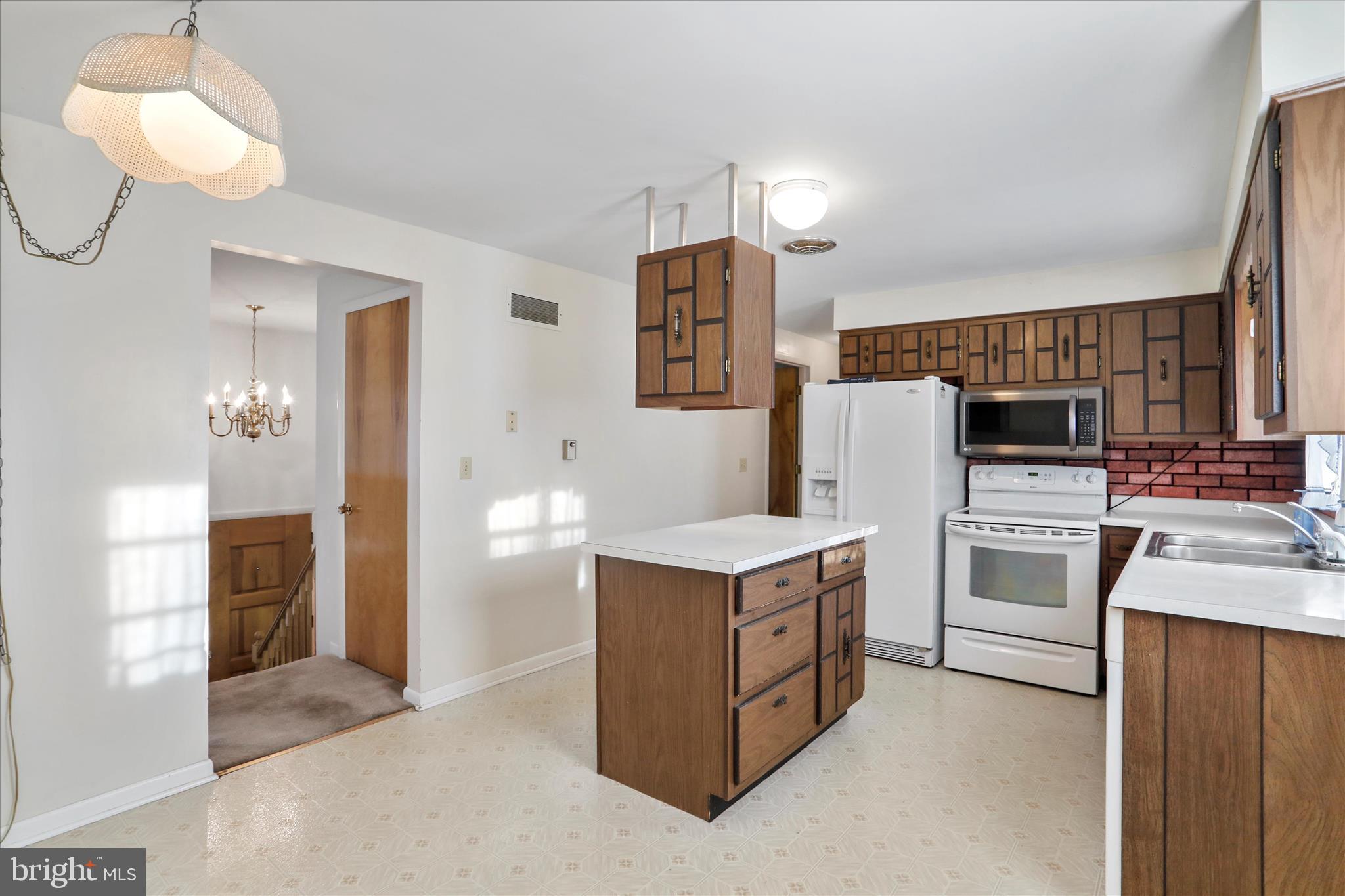 DOWDEN'S ADDITION - Residential