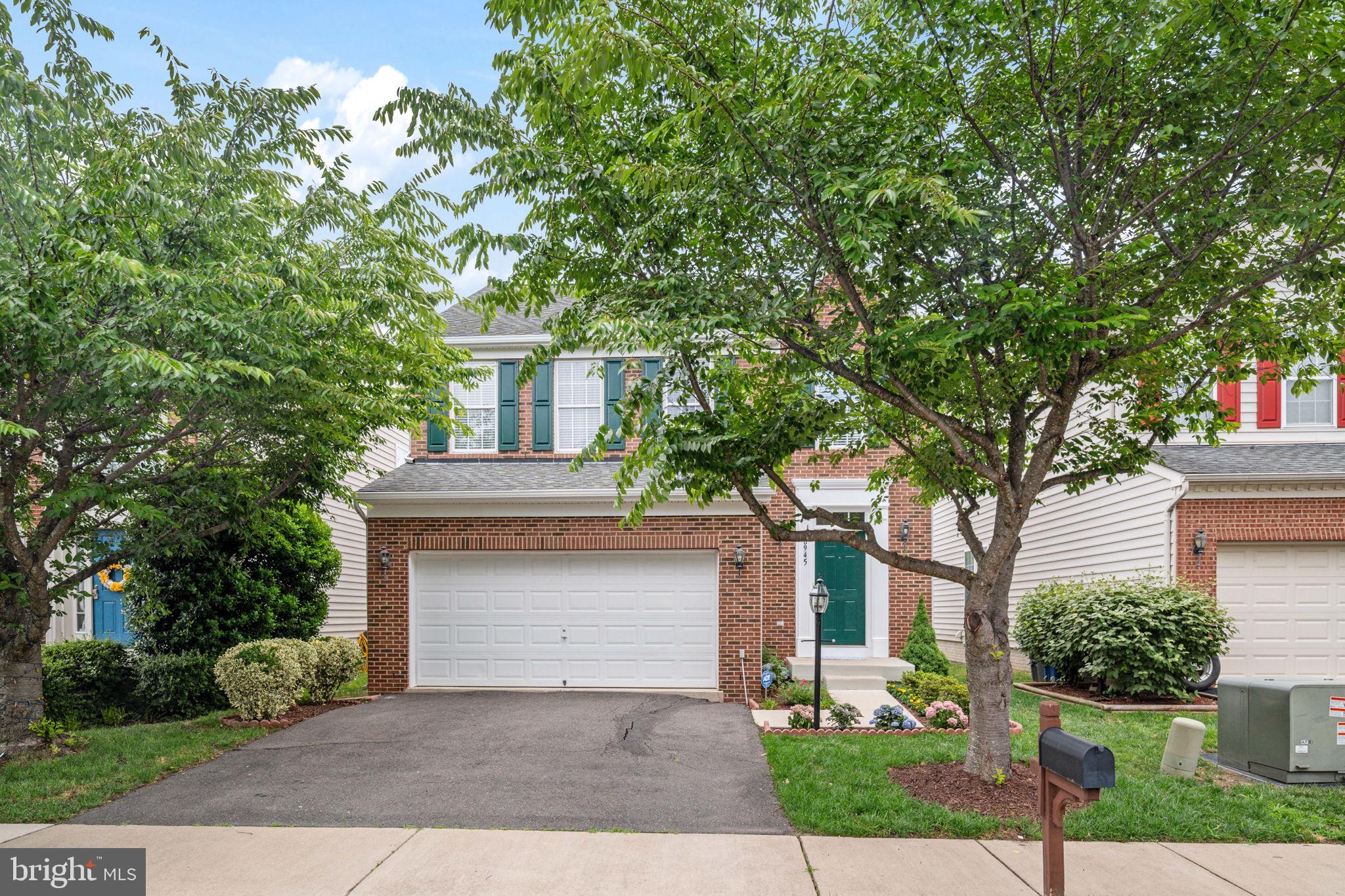 8945 WYNNEFIELD COURT